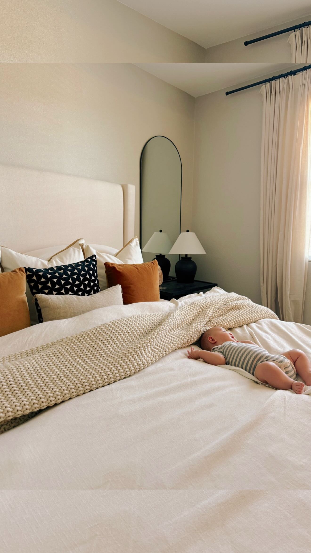 Motherhood unlocks a new level of capacity to do things you truly never thought you could do pre-baby!
#postpartummom #momshelpingmoms #postpartumcare #postpartumsupport #postpartumhealing