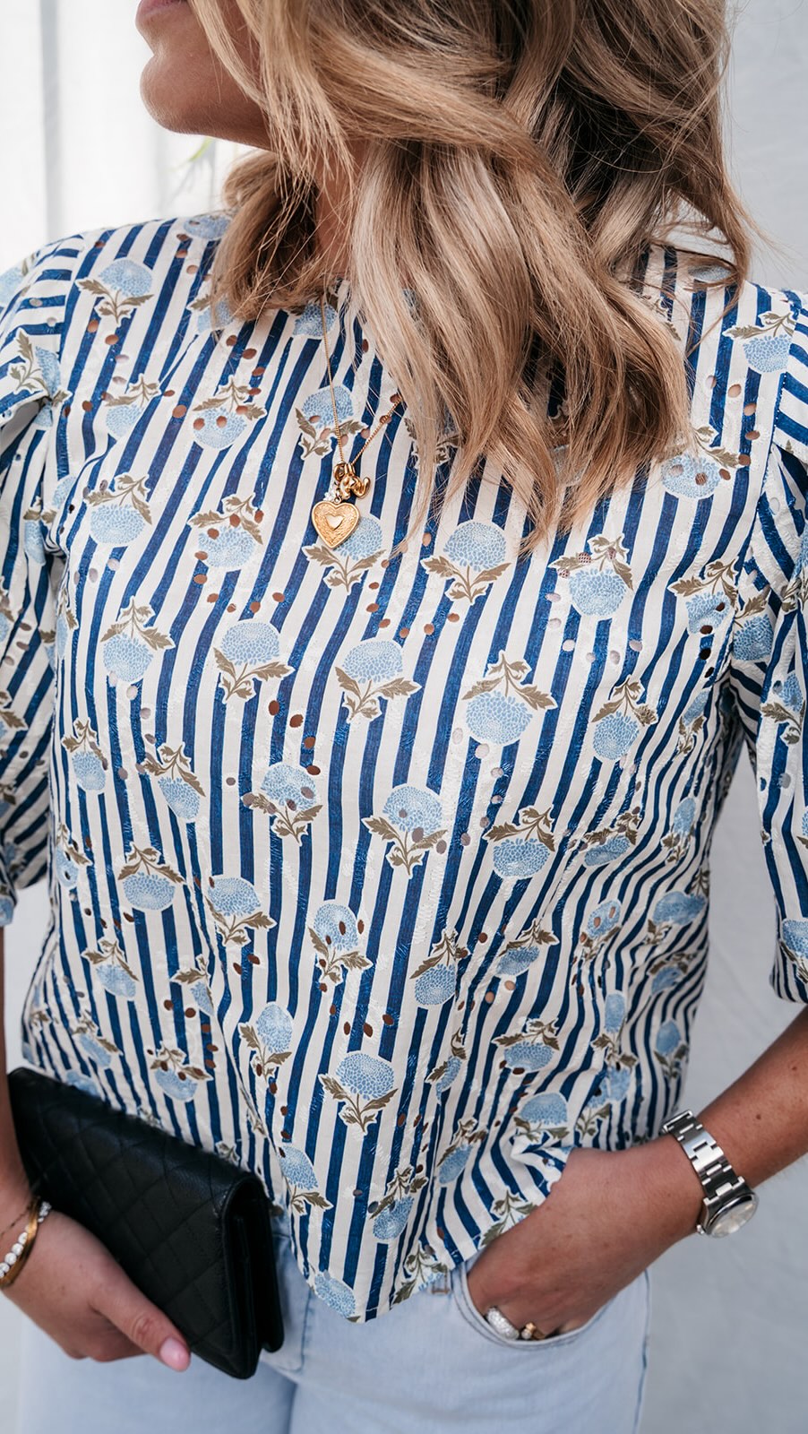 BACK IN STOCK! 🩵Shop onze Olya en Flower blouse, een echte must have voor deze zomer!
www.juliabybb.com
#juliabybb #juliaturnhout #ootd #newcollection #backinstock