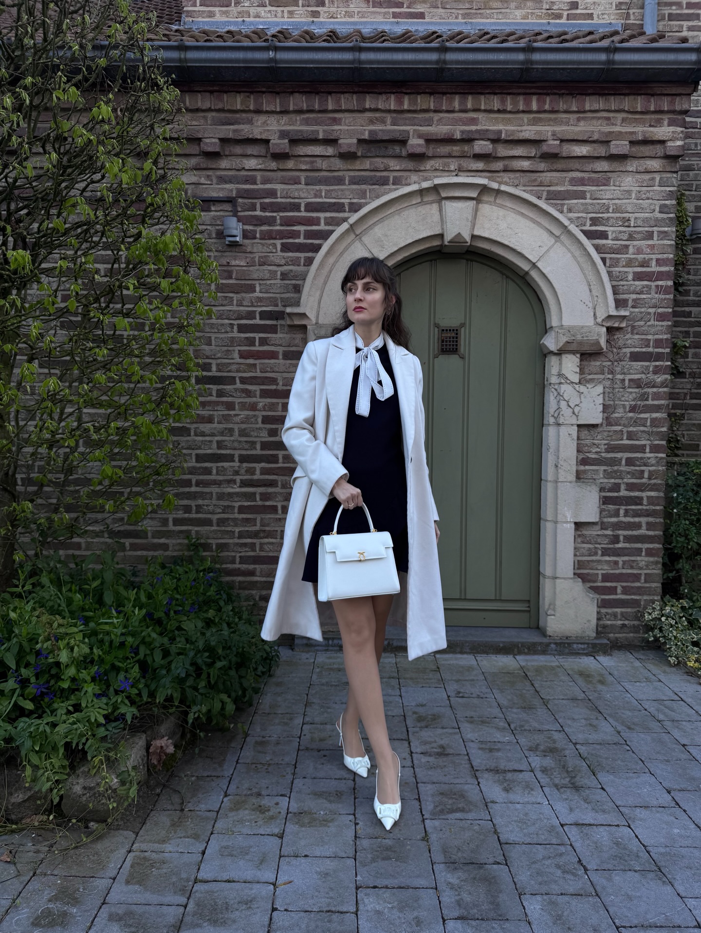 *sponsored | Give yourself the life you deserve 🫶🏼!
Some visuals from my dinner date at the renowned @maison.marit ⭐️. Being awarded the Michelin star for 25 years is quite impressive. From my perspective, definitely well deserved 😉
#carnetdevoyage #gourmand #michelinstarchef #michelinstarred #luxurylifestyle