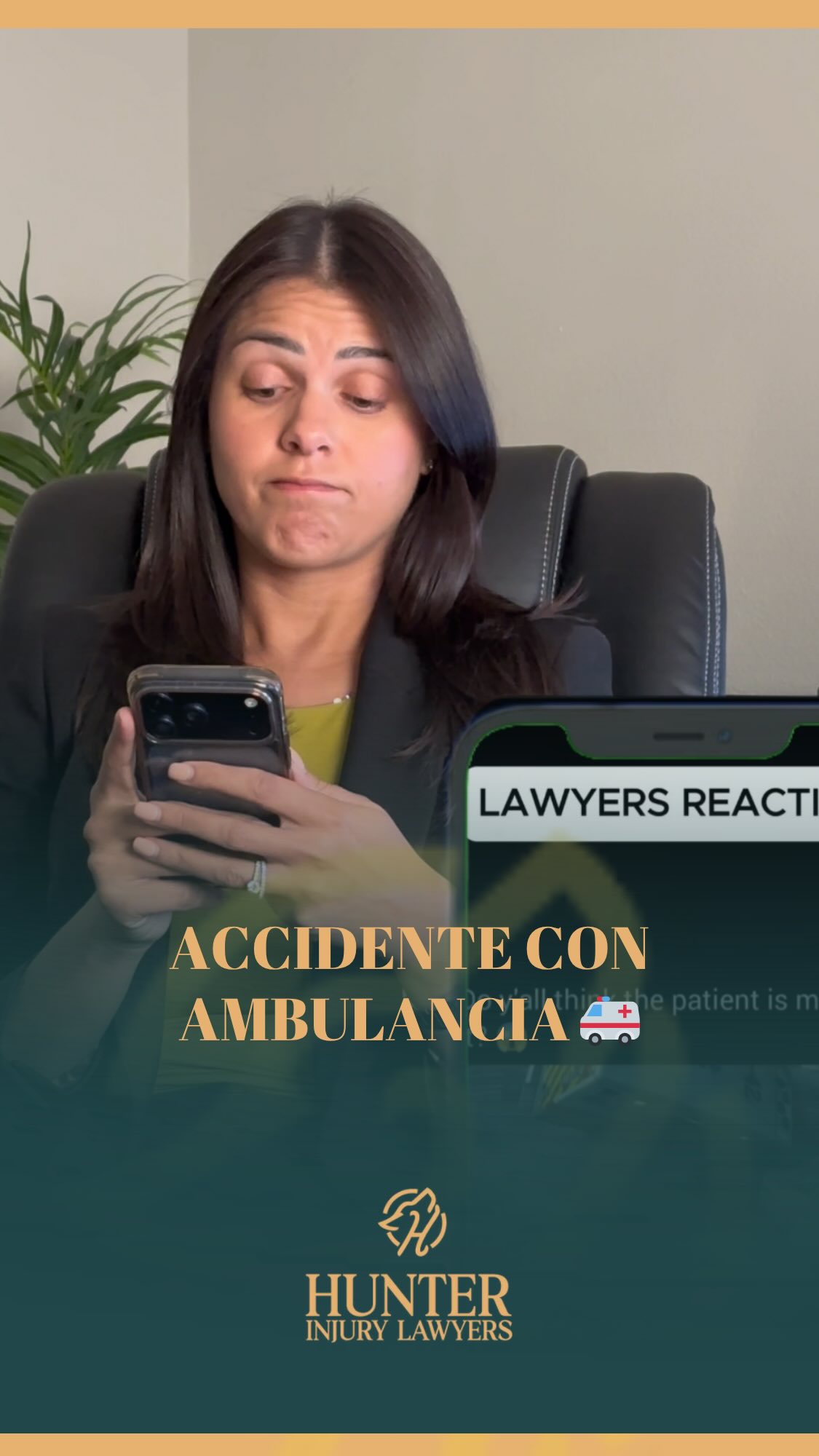 Un impacto fuerte y una situación que pudo evitarse.
En este caso, vemos una ambulancia cruzando la intersección con luces activas, mientras otro vehículo aparentemente ignora una señal de alto. En escenarios así, no solo se trata de señales de tránsito — los conductores tienen la obligación de ceder el paso a vehículos de emergencia.
Las intersecciones requieren máxima atención, especialmente cuando hay sirenas o luces activas. Un segundo de distracción puede tener consecuencias graves.
Este tipo de accidentes suele resultar en lesiones importantes y, en la mayoría de los casos, la responsabilidad recae en quien no respetó la prioridad.
¿Tú qué viste?
Déjanos tu opinión y síguenos para más contenido de valor.
To Others, It’s Just Business. For Us, It’s Personal.
#Accidente #VehículosDeEmergencia #SeguridadVial #AccidentesDeTránsito #Responsabilidad EducaciónVial HunterInjuryLawyers