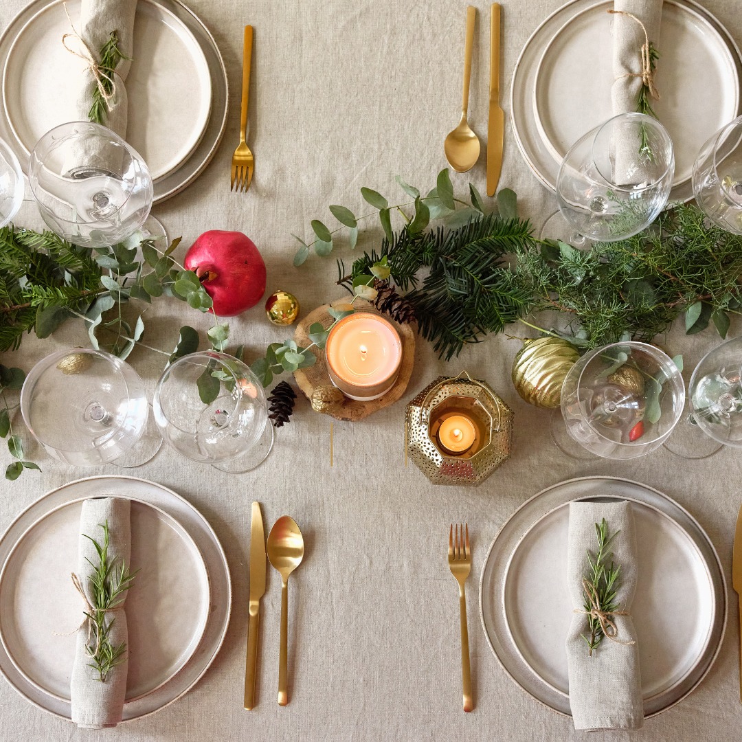 Hosting soon? Let us handle the food so you can focus on your guests.
Because great moments shouldn’t be spent in the kitchen.
#HostingMadeEasy #CateringService #EventReady #QZeens #FoodWithoutStress