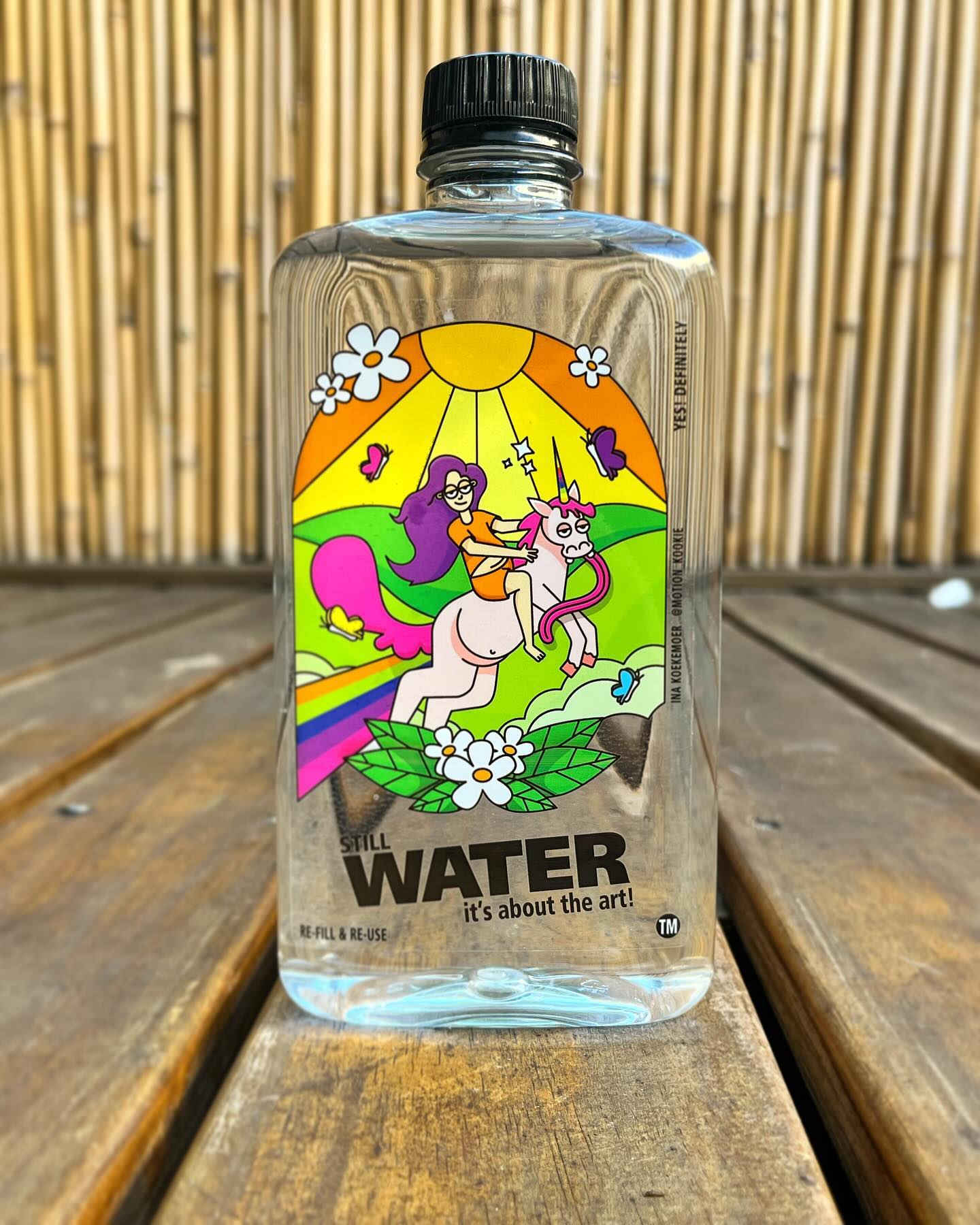 Look mom I am on water bottles ๐ I am excited to see my artwork in the real world for once. Thank you to @yesdefinitelyyes for the feature! Definitely wasnโt on my 2024 bingo card โจGoing to have to go to each fridge I see with these buggers to spot my design in the wild ๐
#illustration #illustrationartists #scarcastic #southafricaillustration