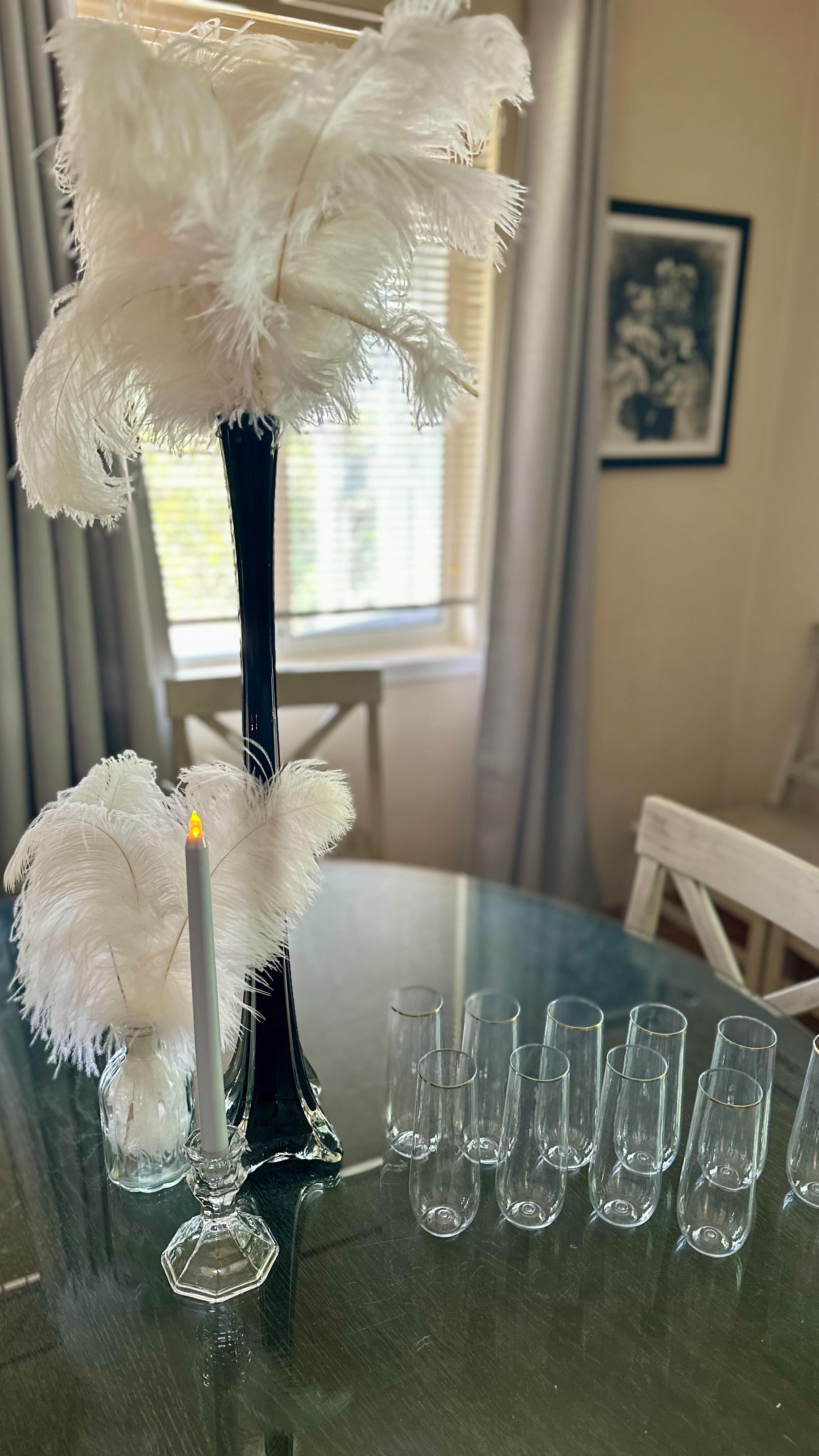 Gatsby Jazz Club Vibes
Let’s turn this living room into a 1920’s jazz club for a 17th birthday- complete with a grazing table & a shirley temple mocktail!
#smallbusiness #gatsby #grazingtable #roaring20s #bayareaeats