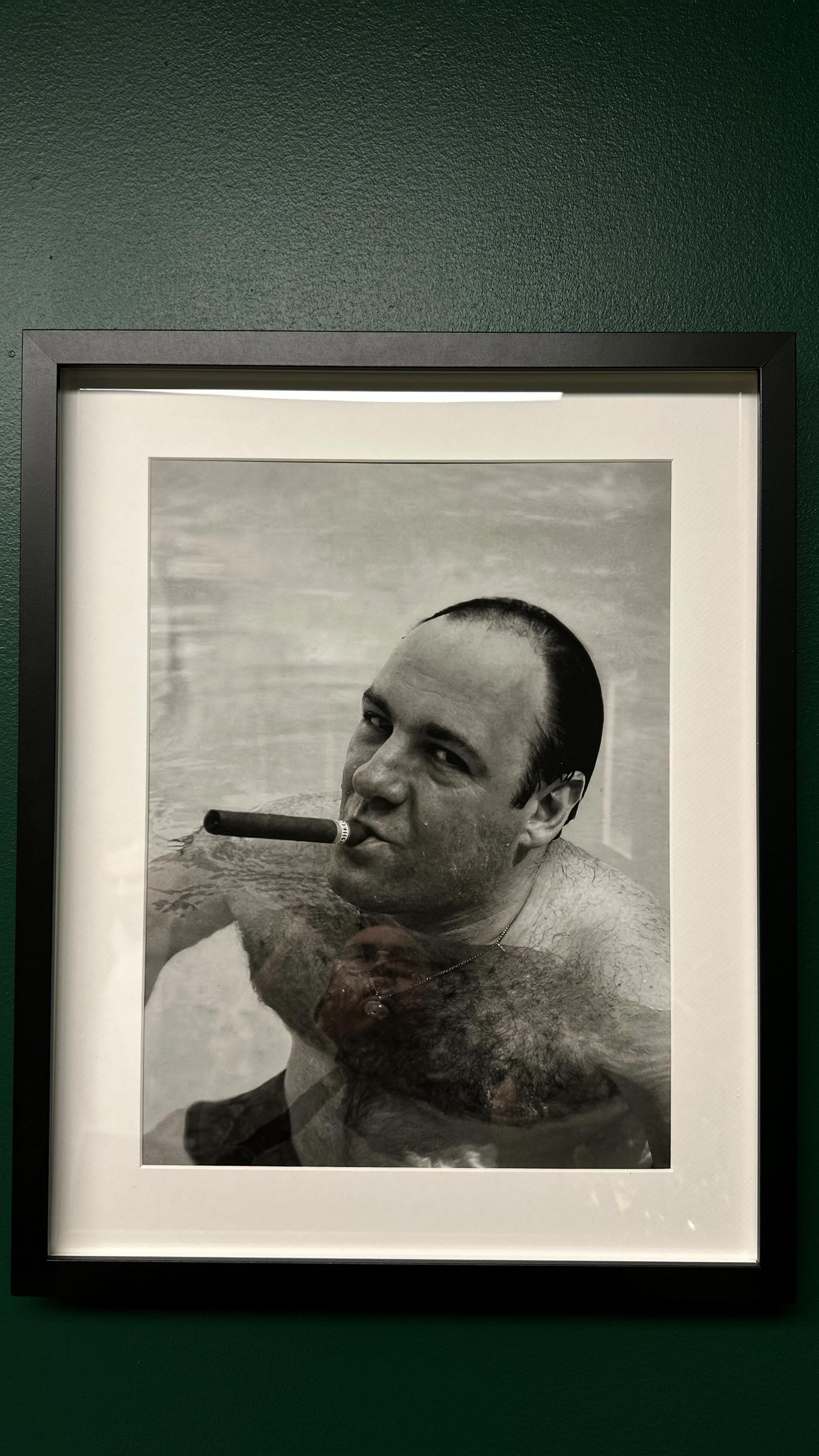 When we say we can transform a space,
we truly mean it.
From walls to every detail within,
everything is approached with intention.
A bedroom designed to feel different,
the moment you step in. Send us a DM!
@autoco.ca | @xpozecanada
#classicinterior #timelessdesign #luxuryliving #mafiamood #elegance understatedluxury