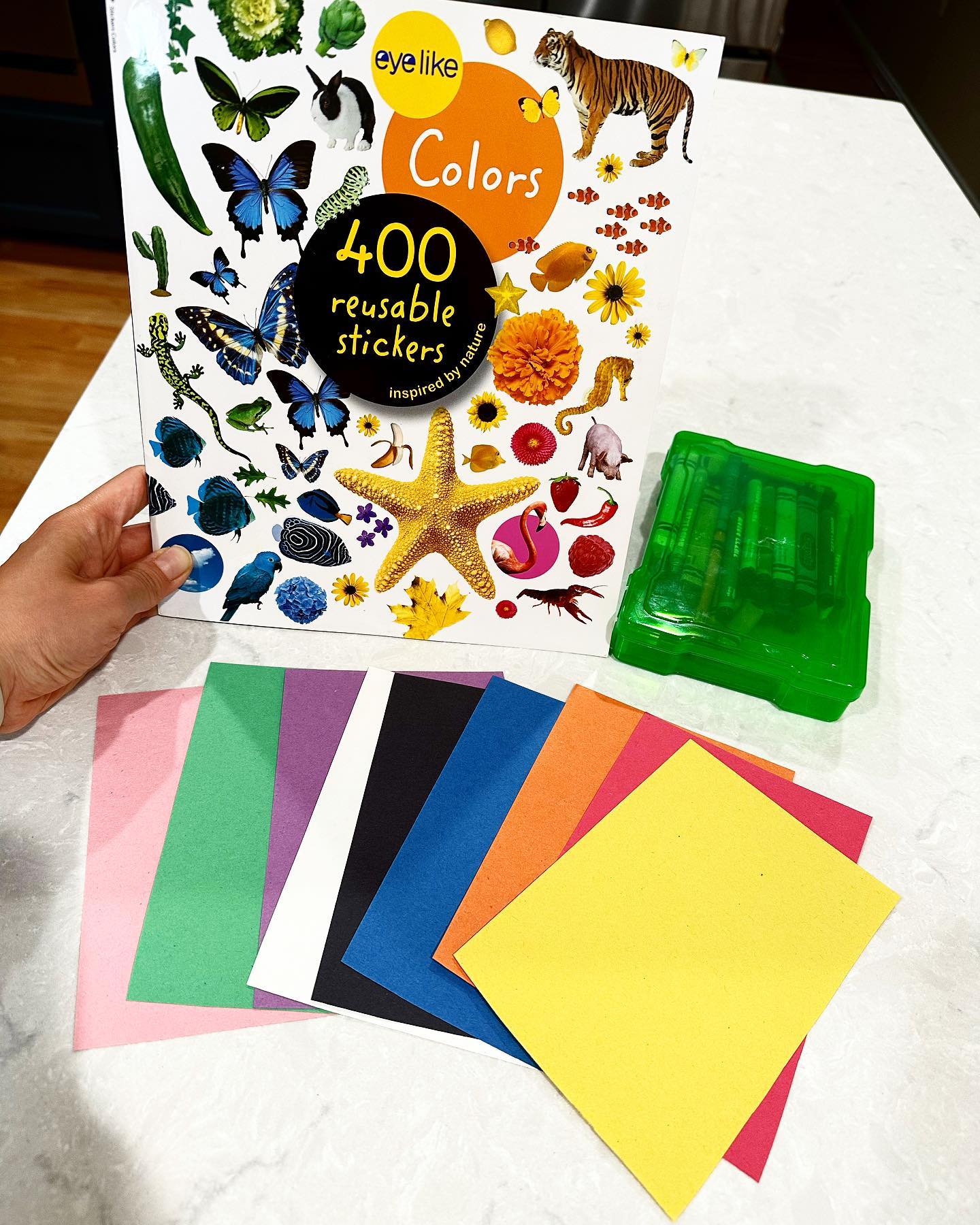 Hooray for an easy and cheap activity! Stickers are magic to boost fun for young ones! Grab colored paper, include some corresponding stickers and let them get busy! If your stickers are in shapes of different nouns, talk about each one (where do you find them? What do they eat/do, etc). After the matching activity is completed, extend it by having your child/student find one more thing that matches the color, scavenger hunt style! 🌈 🔍
.
#slp #speechie #slplife #speechpathology #pediatricspeechtherapy #ashaigers #slpeeps #speechspark #slpsofinstagram #speechtherapy #slps #speechtherapyideas
#speechie #slplife #autism #speechdelay #languagedelay #apraxia #atl #stlouis #ellicottcity #parenttips #playtolearn #playtherapy #cas #apraxiaofspeech #speechsparkslp #stlslp #pediatricslp #atlslp #teletherapy #articulation
