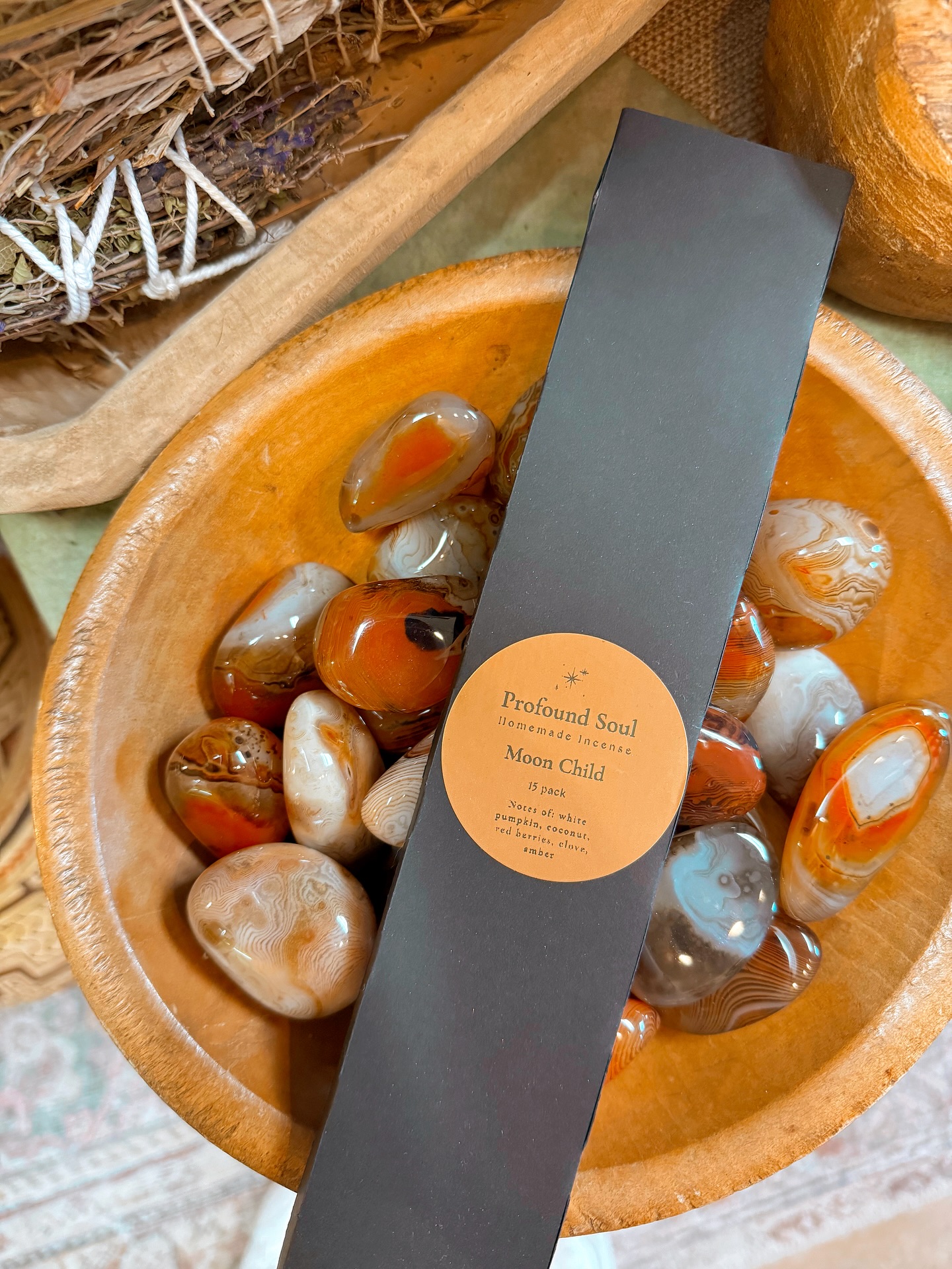 Restocked + ready for your rituals 🤍✨
Our handmade incense are back in stock on profoundsoul.com crafted to ground your energy, clear your space, and set the tone for whatever you’re calling in.
Choose your vibe:
Moon Child 🌙
Divine Feminine 🌸
Old Soul 🍂
Junebug 🌼
Good Riddance 🔥
Ancient Glow ✨ (our newest energy… and she’s powerful)
Light one, set your intention, and let the smoke carry it where it needs to go.
Which scent are you reaching for right now? 🕯️
#spirituality #energyhealing #rituals #shopsmall #handmade
