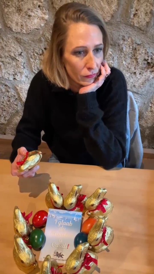 Immer dieser Stress an den Feiertagen...
und dann derf ma ned mal in Ruhe nachdenken!
Wir wünschen euch mehr Geduld an Ostern 🐇💐