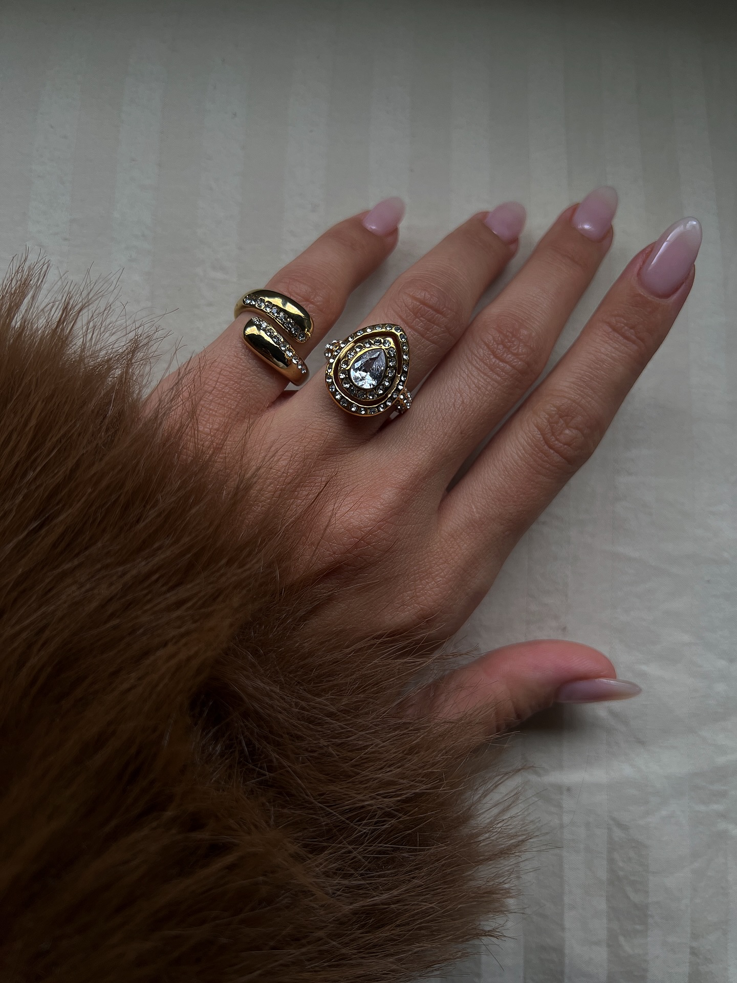 Loved ones 🖤 on Saturday •
Shop: code “AprilSales” 35% off this weekend @say.so_jewelry
•
•
•
•
•
•
#jewelry #shop #follow #onlineshop #cyprus