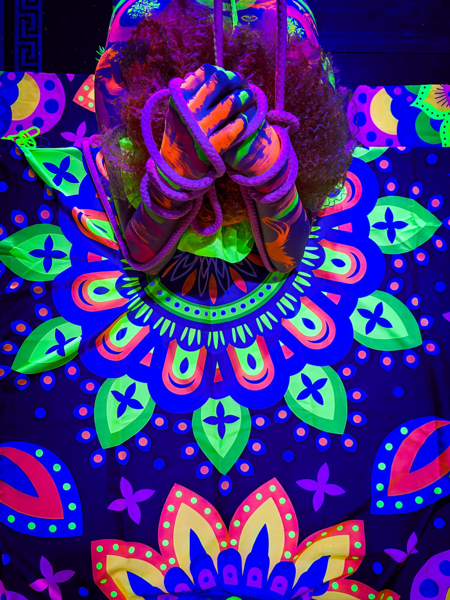 Yesterday was an absolute vibe! ✨ We had an epic Neon Naked Life Drawing class with the amazing Sarah modelling for us at @toulouse.london in Kennington — our bi-monthly Saturday spot and one of our favourite venues.
Perfect for birthdays, hen parties, and group bookings, this venue brings the full experience with great drinks, delicious food, and an easy location just a short walk from Elephant & Castle and Kennington stations.
All materials are provided, so you can just turn up and get creative — no experience needed, it’s all about having fun and trying something new 🎨
Check out all our upcoming dates at www.neonnaked.com
Return customers get £5 off 💸
#LondonEvents #ThingsToDoLondon #LondonLifeDrawing #HenPartyIdeasLondon #LondonWorkshops