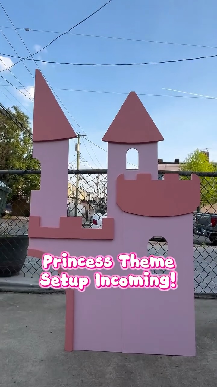 Prepping for some cute Princess party vibes tomorrow with @lccelebrates! This is going to be a fun one! Cant wait!✨💕🏰👑 Stay tuned to our stories to see the complete setup!🎊
#princesstheme
#princessparty
#princessdecor
#princessthemeparty
#princess