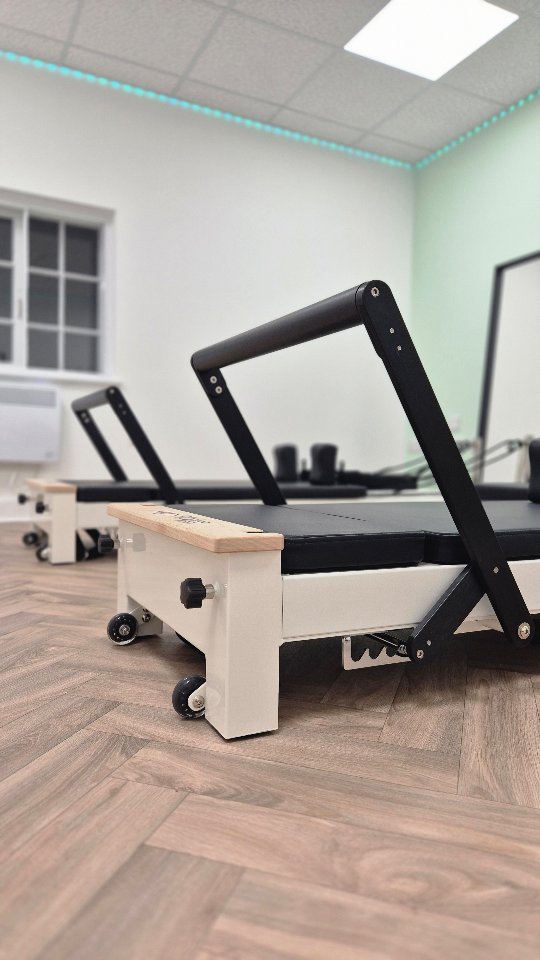 โจ๏ธ where the magic happens โจ๏ธ
#Reformer #ReformerPilates #Flow #Movement