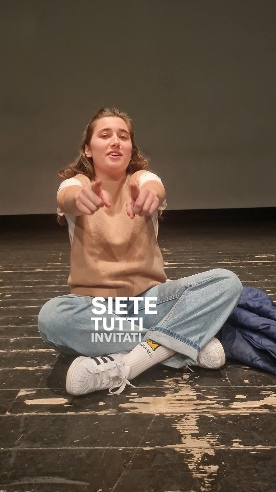 Continua il nostro viaggio con i musicisti dietro le canzoni di Open Bar!
Oggi si racconta @federica.colzanii
Ma non chiedetele spoiler, ha la bocca cucita!
18 e 19 aprile, Open Bar al @teatropime
Biglietti al link in bio!
#musical #musicaltheatre #teatro #lamangrovia #spettacolo