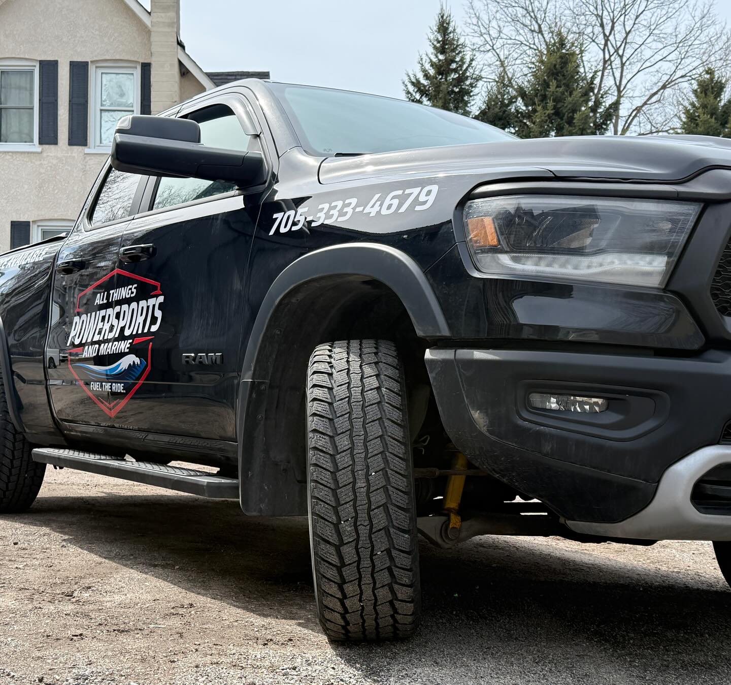 🛞Another truck ready roll 🛞
#truckgraphics #vinylgraphics #shoplocalcanada