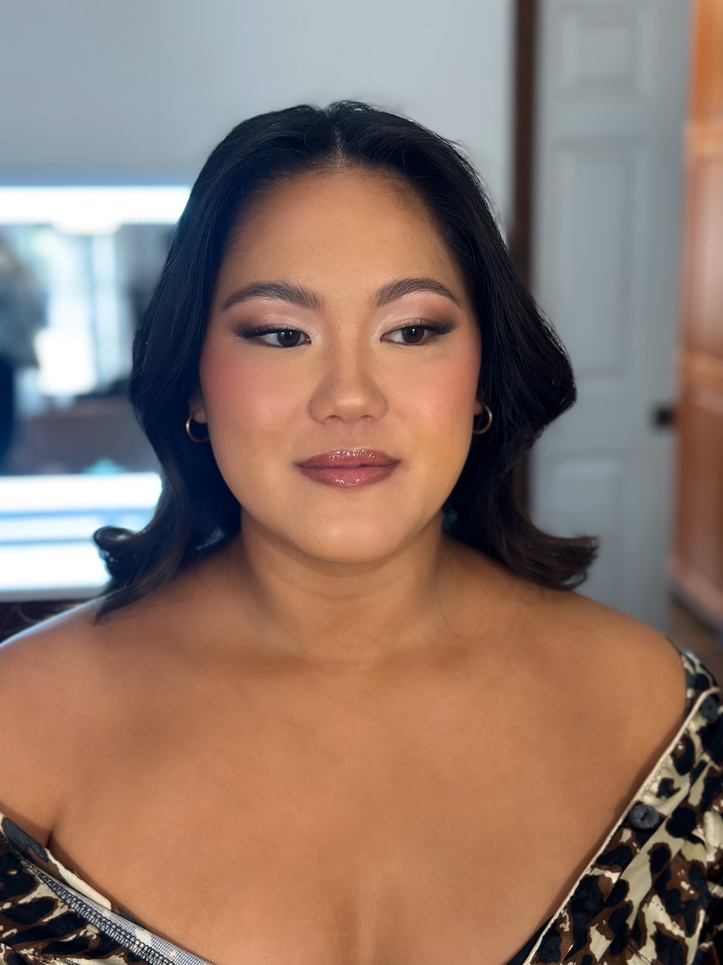 Glam for @thevyklee
Hair: @olivialomakeup
Makeup: @alexandraweddingsco
#dmvmakeupartist #bridalmakeup #bride #fullglam #annapolismakeupartist