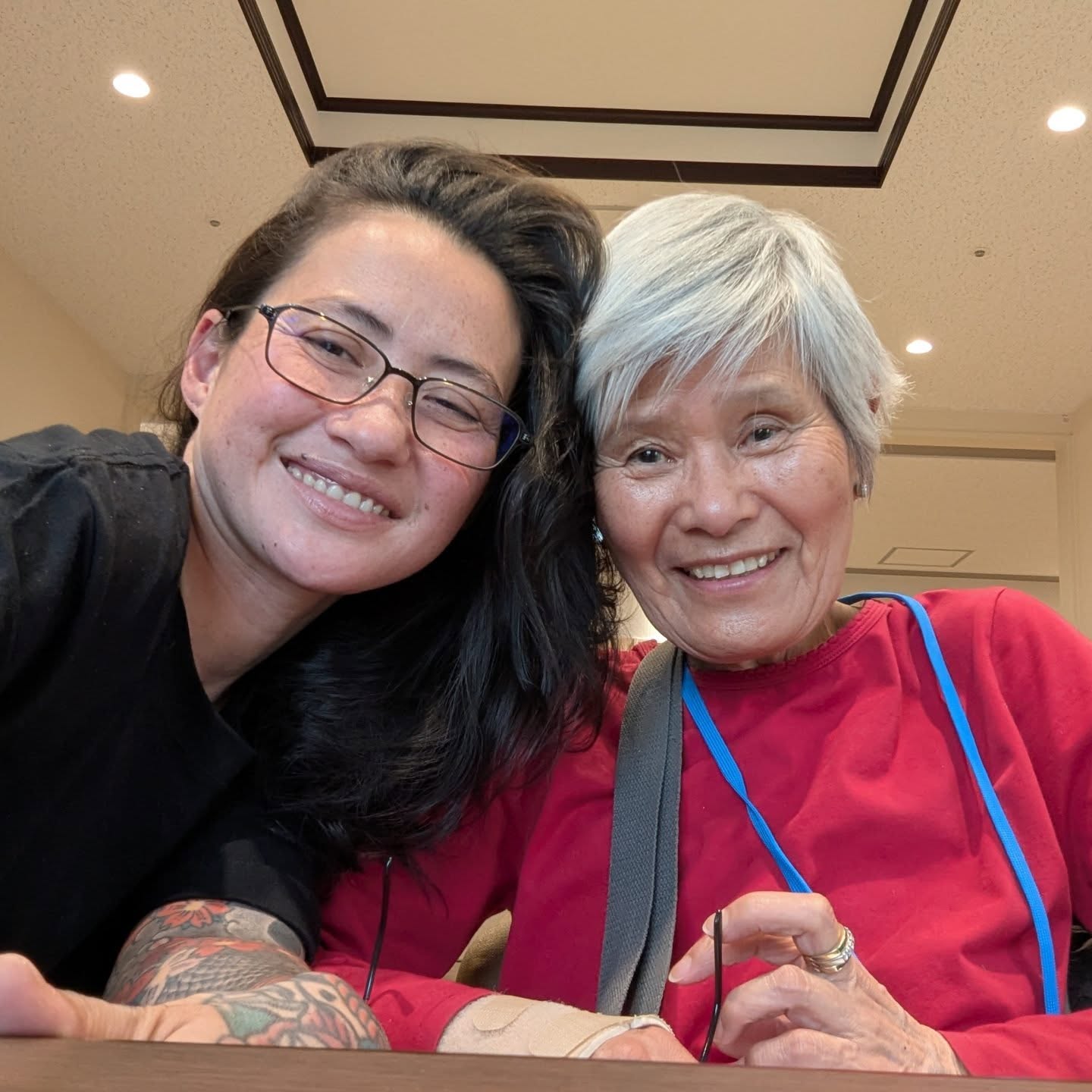 Today, my mama came to the hospital and shaved my head.
There’s so much cancer takes out of my control, but this wasn’t one of them. I chose it. And having my mum do it made it something strong, not something lost.
Then my friend came through. He took one look at my head and ran outside with my mum to have her shave his head too! It felt so powerful.
(Then 2 other bald men came through 😆)
Meanwhile at the sanctuary, Ethan the beagle was reunited with his mama after 10 months apart. No hesitation, just pure love. A reminder of exactly why we fight so hard.
Two very different kinds of strength. Both real.
#AnimalRescue #CancerJourney #StrengthInHealing #RescueStories