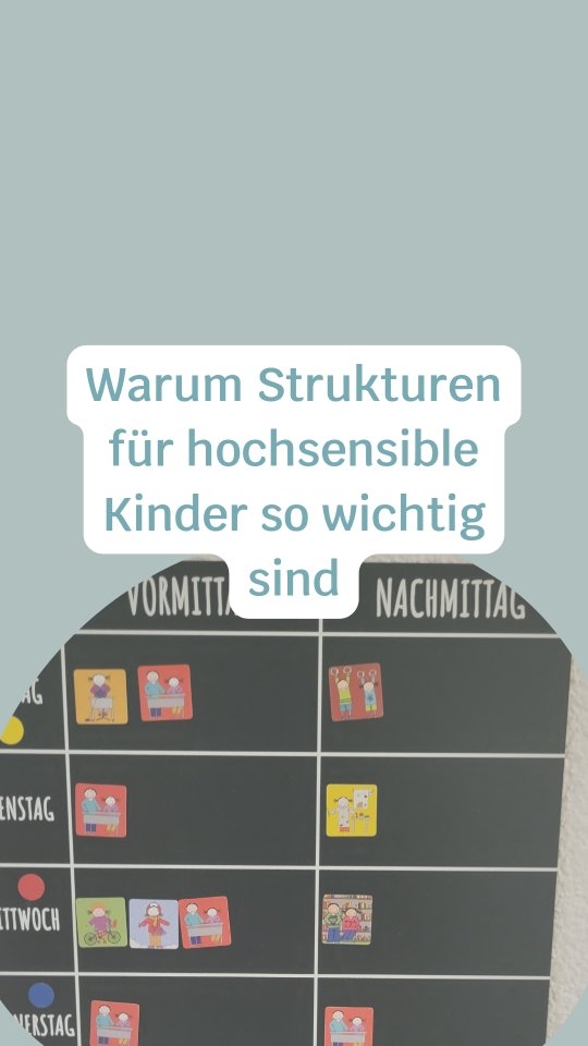 Alle Kinder brauchen Struktur, hochsensible aber noch etwas mehr. Darum nochmals ein Reel dazu.
Hochsensible Kinder wollen wissen, was auf sie zukommt. Das gibt ihnen Sicherheit. Deshalb arbeiten wir schon lange mit Plänen. Ein Wochenplan kann helfen, alle Ereignisse der Woche im Überbkick zu haben. Je nach Alter des Kindes kann man ihn am Sonntagabend gemeinsam erstellen und täglich schauen, was heute ansteht.
Du wirst sehen, dein Kind wird sich besser fühlen und weniger ängstlich sein. Zusätzlich lernt es noch die Wochentage und bekommt ein gutes Zeitgefühl.
Willst du noch mehr Strategien zum Umgang mit hochsensiblen Kindern? Morgen findet mein Workshop für Eltern von hochsensiblen Kindern statt. Melde dich noch an! Der Link ist in meinem Profil unter ➡️Workshops.
Herzlich, Jacky 🦋
#hochsensiblekinder #struktur #wochenplan #bedürfnisorientiert #feingefühl
COACHING
BERATUNG
HOCHSENSIBILITÄT
EMOTIONSREGULATION
STRESSREGULATION
ABGRENZUNG
POTENTIAL
SELBSTVERTRAUEN
MINDSET