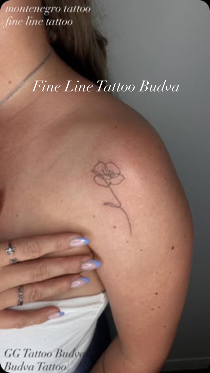 Fine Line Tattoo in Budva Old Town – GG Tattoo Budva
📞 +382 67 866 480
Professional tattoo studio in Budva, Montenegro.
Specializing in fine line and minimal tattoo designs.
📍 Budva Old Town
#ggtattoobudva #ggtattoo #budvatattoo #tattoobudva #finelinetattoo