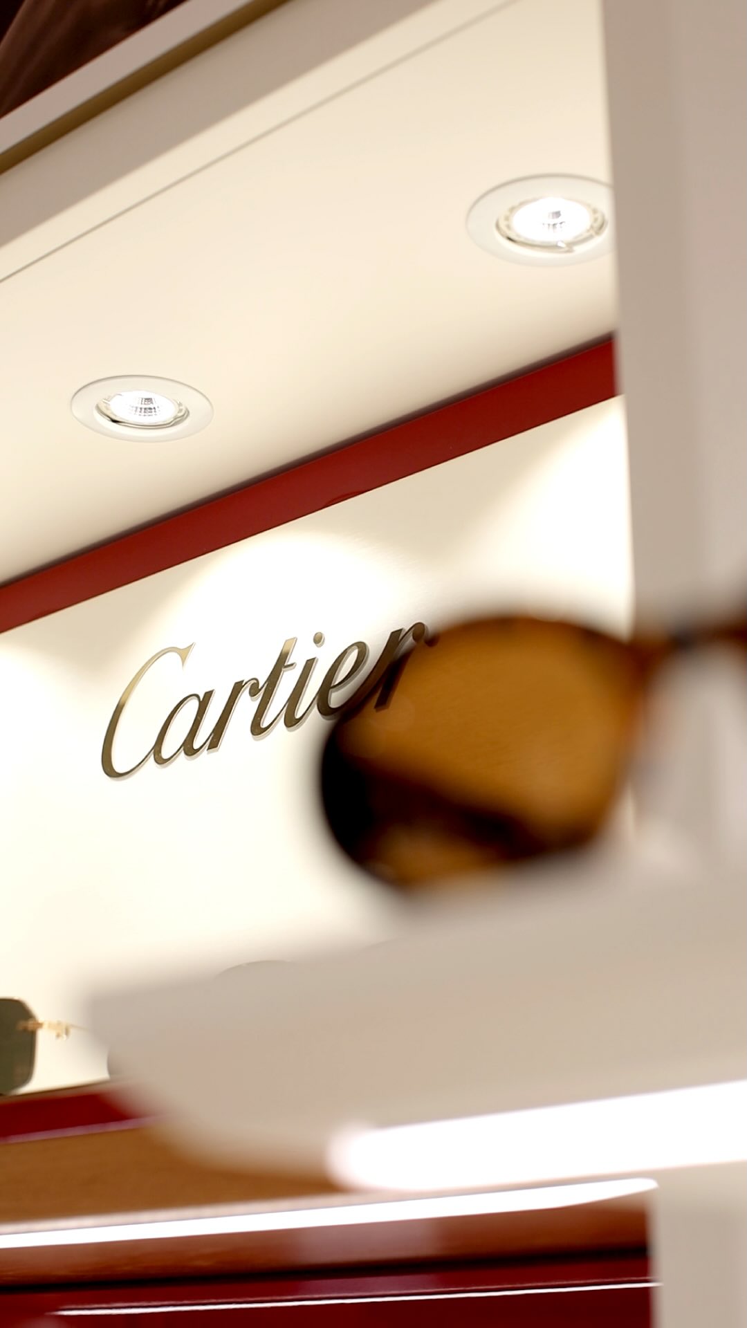 ✨Quattro collezioni. Quattro storie che hanno reso Cartier una leggenda.Perché ogni pezzo Car....
