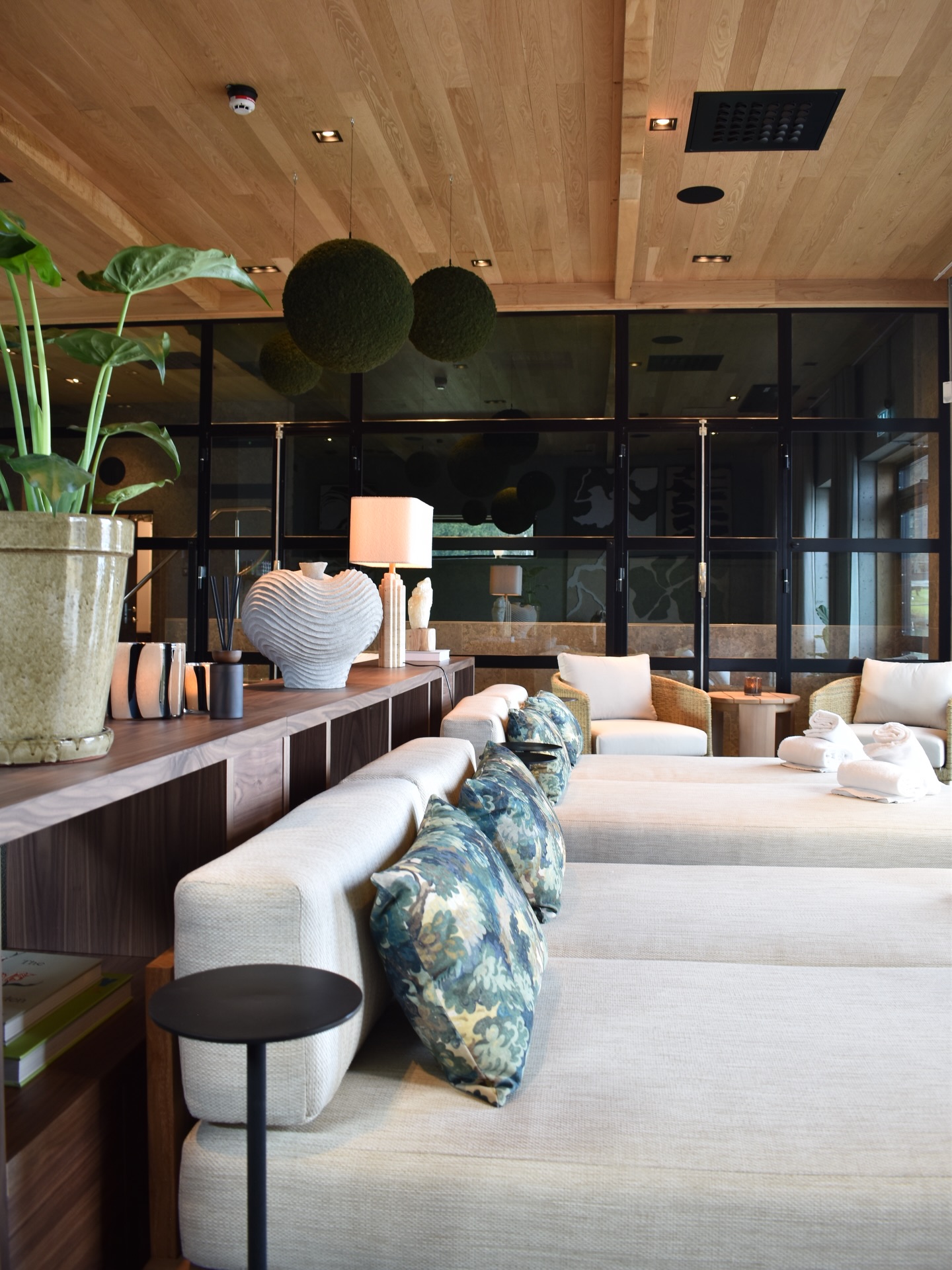 Nu har vi fler platser att njuta på vid ditt besök🌿