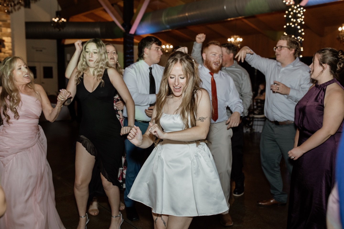 Nothin’ but a party! #3WESTweddings | 📸 @v_martin_photography | venue: @historicacres_hershey