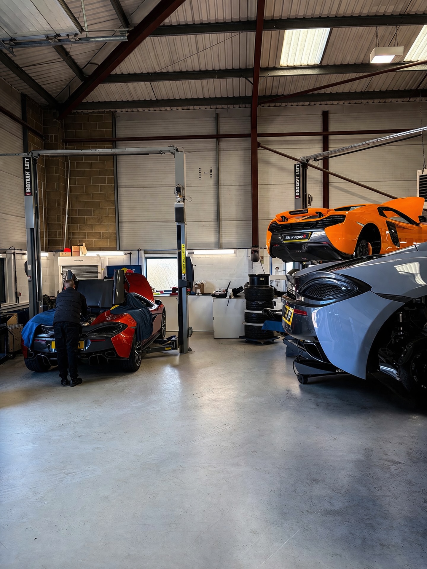 Pre and Post Purchase Inspections
We carry out our fair share of pre and post purchase inspections on McLarens, Ferrari’s and other marques and we really want to get across to future buyers of these types of cars it is imperative to have them checked either before you purchase them or immediately after. Don’t wait until your warranty period comes to an end and you have done several hundred or thousands miles in the cars. Get it checked as soon as possible. That way, any potential issues are raised to the selling dealer/ independent specialist with no ambiguity.
If you’re buying a super car this Easter Weekend, get in touch with us to have it checked over.
#mclarenindy #ferrarispecialist #garage3r #mclarentalk #mclarenownersclubuk