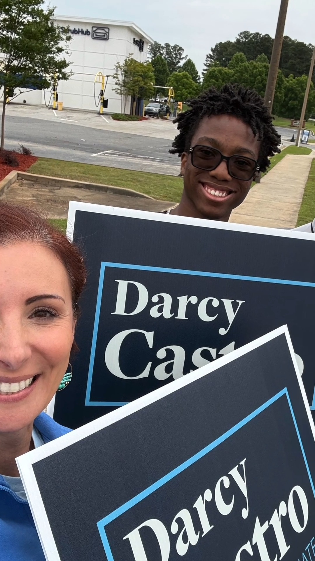 Campaigning is a team sport.
Canvassing, phone banking, sign waiving, postcard writing, networking... it's impossible to do it alone.
🙏 Thank you to the supporters who believe in this campaign and are willing to put in volunteer hours.
🙏 Thank you to my fellow candidates and local elected officials who are both mentors and friends.
🙏 Thank you to everyone who has voted and placed your trust in me and this campaign.
🙏 Thank you to every new friend and District 37 neighbor that has answered the phone, come to the door and waived to me on street corners.
We are building community and increasing civic engagement. Thank YOU for being on #TeamCastro!