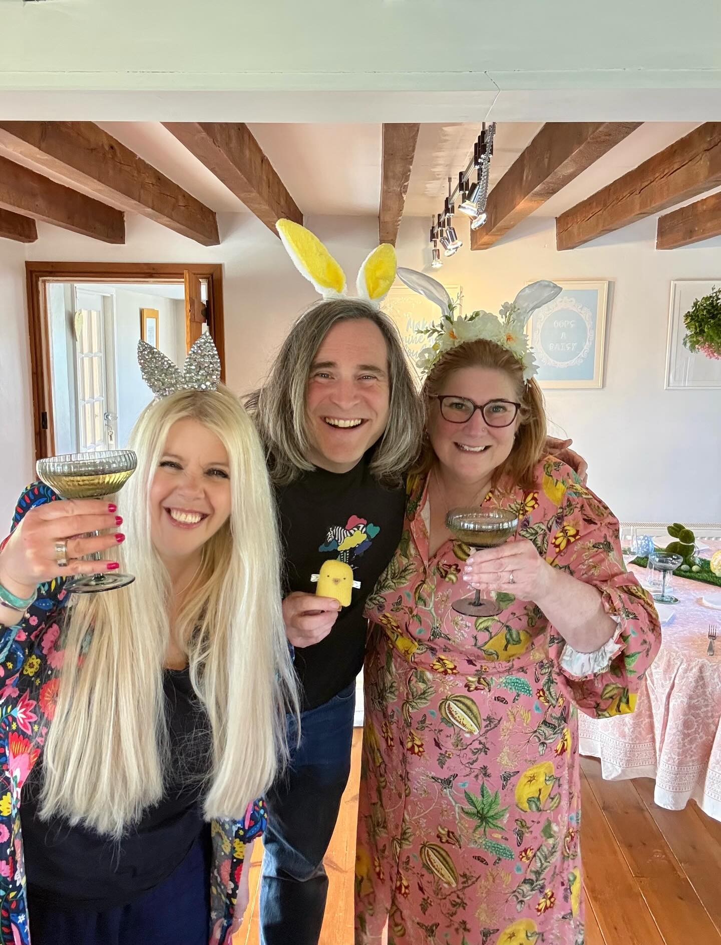 The best Easter Sunday with two of my absolute favourite people ❤️🐇 @idadown
Well done G for cooking an awesome lunch fit for three Easter bunnies! 😂🐇
#easter #bestroastpotatoes