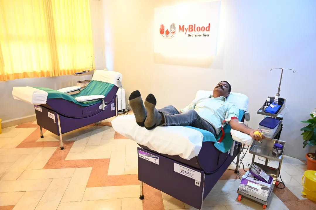 Through his blood donation at MyBlood Charitable Blood Bank, Sanjeevkumar Rannore has shown that a single act of generosity can touch many lives. His kindness sets an inspiring example, encouraging our community to stand united in saving lives.
.
.
.
#maheshfoundation #bloodbank #belagavi #karnataka #india