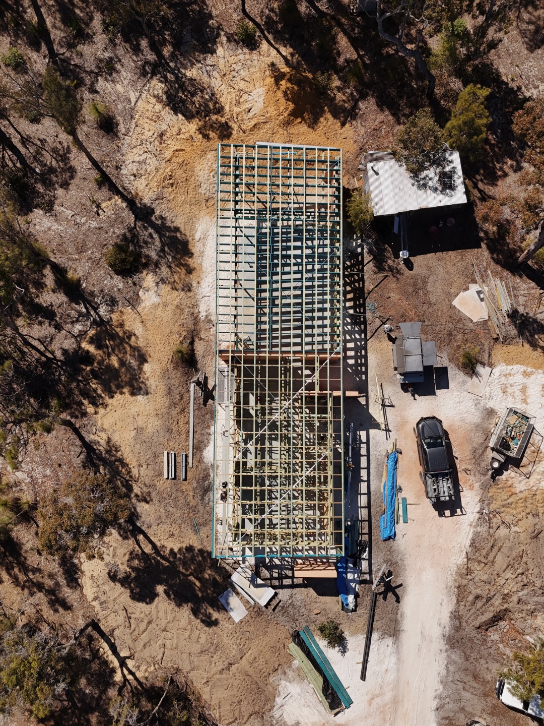 Judd Rd build from above.
———
Contact us
M: 0438 209 088
E: Jarrod@hphomes.com.au
#honeypothomes #margaretriverbuilder #southwestbuilder #margaretriver #westernaustralia