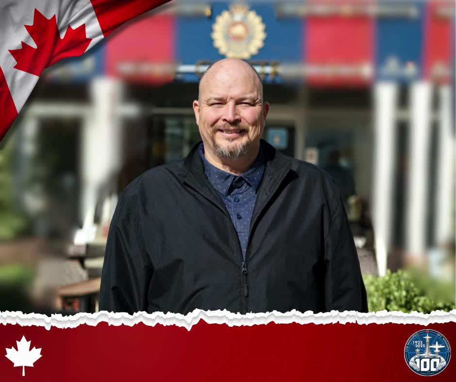 Your Wing, Your People continues to recognize the roles that support CFB Winnipeg.
As we celebrate 100 years of CFB Winnipeg, meet this week’s featured member and learn more about the team behind the mission.
https://17wingvoxair.com/your-wing-your-people/
"I enjoy working as a Project Manager for the Federal government base because it allows me to be apart of projects that directly contribute to the readiness and efficiency of our armed forces and that gives me a strong sense of purpose and pride. I appreciate the unique challenges and discipline involved in managing complex initiatives in such a vital and structured environment."- Robert Knaggs
______________
Votre escadre, votre personnel continue de reconnaître les rôles qui soutiennent la BFC Winnipeg.
Alors que nous célébrons les 100 ans de la BFC Winnipeg, rencontrez le membre vedette de cette semaine et apprenez-en davantage sur l'équipe qui soutient la mission.
https://17wingvoxair.com/fr/your-wing-your-people/
« J'apprécie mon travail de chef de projet au sein d'une base du gouvernement fédéral, car cela me permet de participer à des projets qui contribuent directement à la préparation et à l'efficacité de nos forces armées, ce qui me procure un profond sentiment d'utilité et de fierté. J'apprécie les défis particuliers et la rigueur qu'implique la gestion d'initiatives complexes dans un environnement aussi crucial et structuré. » - Robert Knaggs