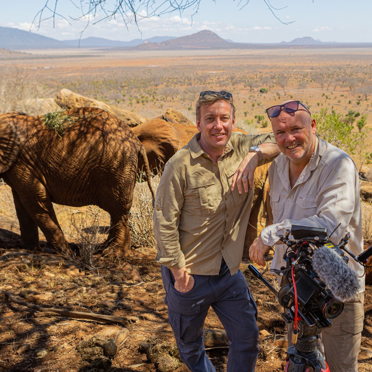 Some BREAKING NEWS: Save Our Wildlife, a Sky News/Kids doco featuring six young climate change activists around the world for which I filmed the story about wild elephants in Kenya with Chris Rogers and starring Ellyanne Chlystun has won a prestigious Prix Jeunesse Award for Best Non-Fiction Film. How about that!! @ellyannecg @chrisrogers_news #skytv @documentary #filmmaking #prixjeunesse #award #setlife #behindthescenes #dop #director