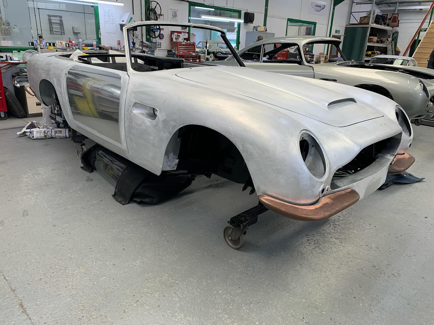 Our Aston Martin DB6 Volante restoration is ready for its dry build #AstonMartin #DB6 #Volante #classicastonmartin