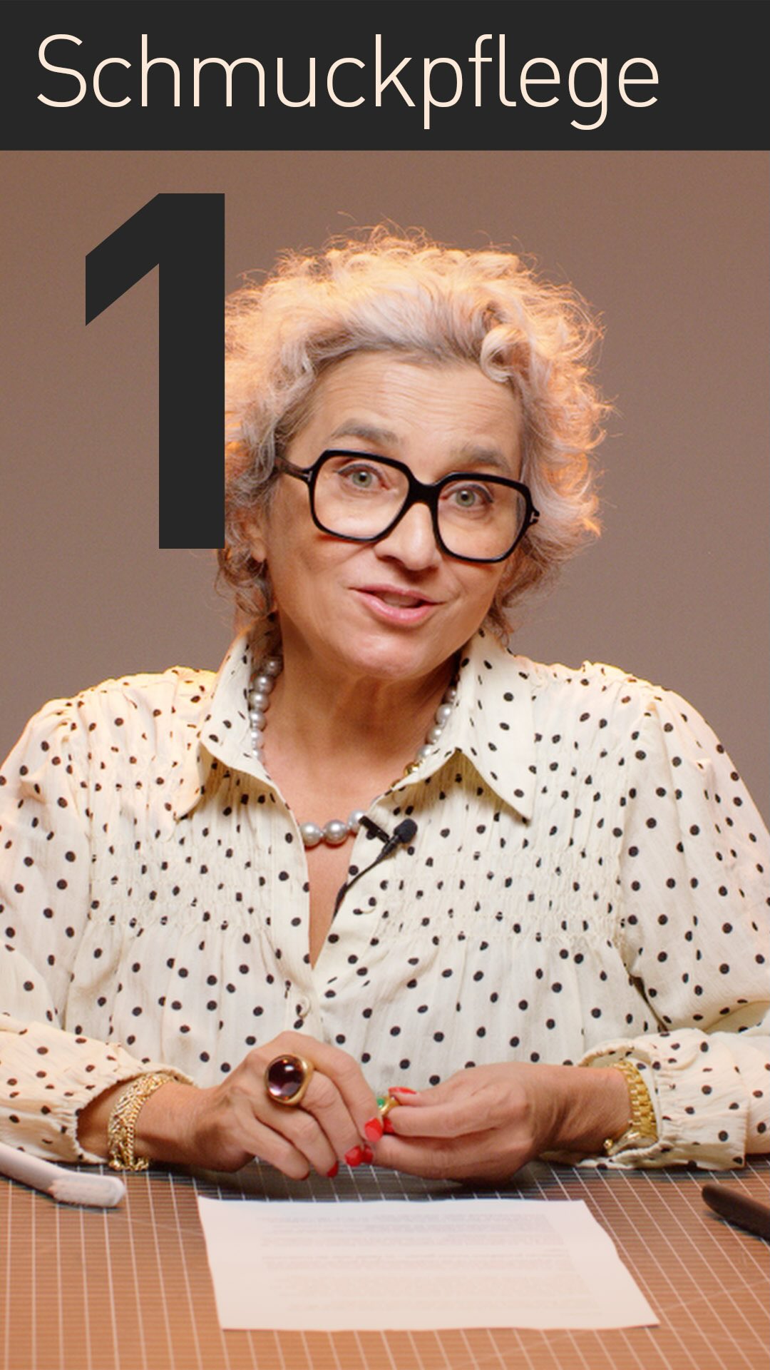 Jewelry Talk: Schmuckpflege. Frühlingsputz für unsere Lieblingsteile — Bigi Uhl zeigt uns, wie’s geht. ✨💍💫
www.uhl.ch #uhl #schmuck #gemstones #uhldesign #bigiuhl