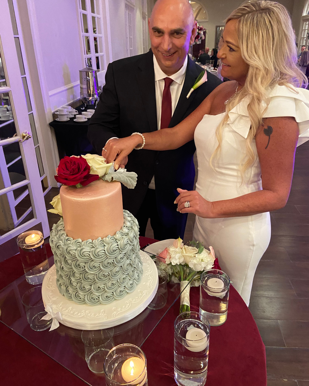 🎉 Why do brides love us? It’s simple! We offer top-notch services and a serene atmosphere that ensures an stress-free planning experience. Take the first step towards your dream day, check out our website and schedule a tour! 🌼✨ https://www.thebougainvilleas.com #BridalExperience #StressFreeWeddings #LoveAtFirstSight