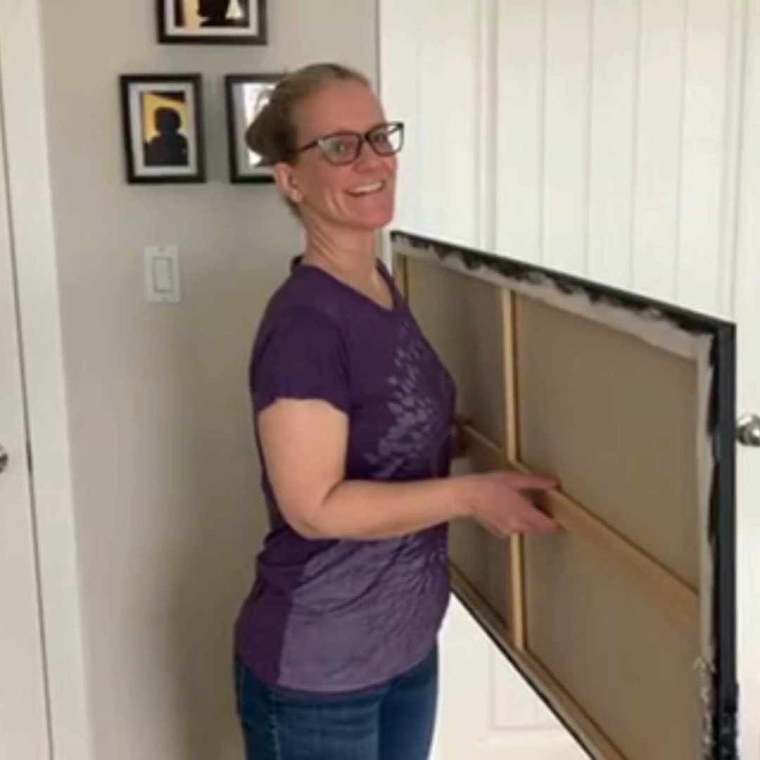 Turquoise Crystal - 48" x 24" available now at www.KellyAnneDesigns.com
Painting a large canvas series has been super fun, the varnish on this one just finished drying 🥰🎨
#paintingreveal #turquoise #canadianartist #originalart #largecanvas #kellyannedesigns #lovepainting #happyspring