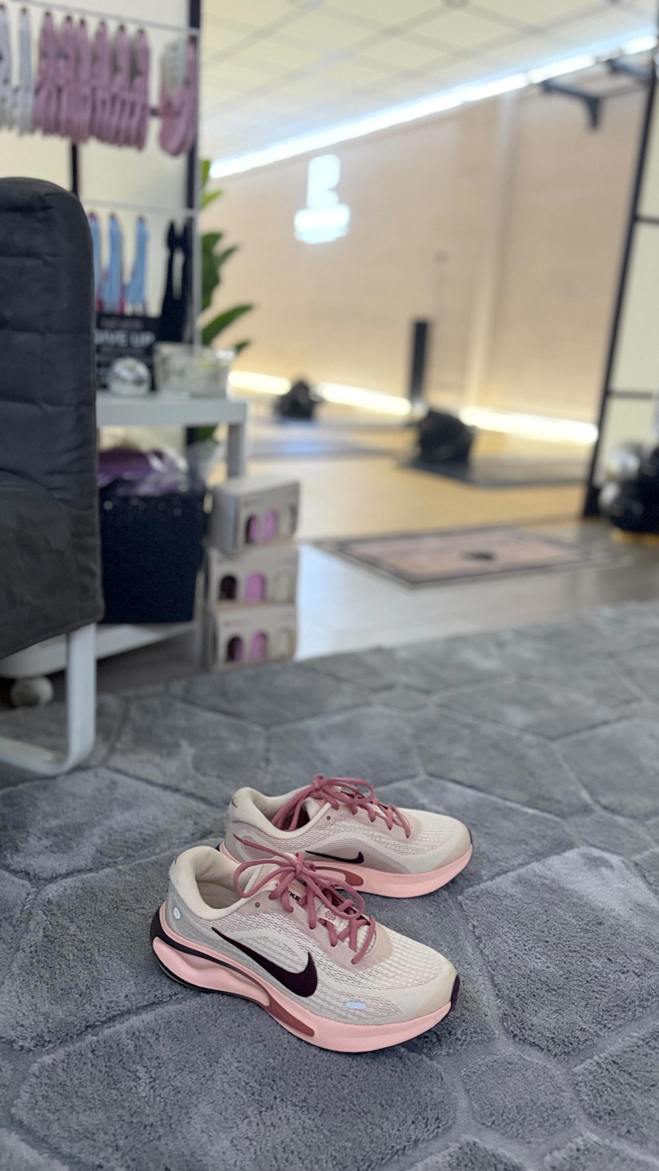 Pilates won’t replace your training… it upgrades it!
Let’s discuss why so many of my clients use Pilates to support their gym sessions👇🏻
When visiting the studio for the first time, it’s often a big realisation that the time you’ve spent in the gym has lacked genuine core control, joint stability, and true body awareness.
But, once we implement the fundamentals of Pilates and you develop an understanding on how to engage your body in the correct way, when you return back to lifting, running, or training in a high-impact way- you move better, feel stronger, and get more out of every session.
So here’s the reality…
The gym challenges your muscles.
Cardio challenges your engine.
Nutrition fuels the whole system.
But Pilates is what connects it all together…
It teaches you how to:
• Stabilise under load
• Breathe properly through effort
• Control movement instead of rushing it
• Fix the imbalances that lead to pain or injury
Without these foundations, you can still train, but you’ll often compensate, tighten up and not see the results you’re looking for…
Pilates compliments so many different areas…
better lifts, fewer niggles, improved recovery, and a body that actually feels good, not just constantly fatigued.
Pilates offers a lot, across both the Mat and the Reformer, but its real power is in how it supports everything else you do.
DM me ‘GUIDANCE’ to find out how Pilates could complement your lifestyle🫶🏻