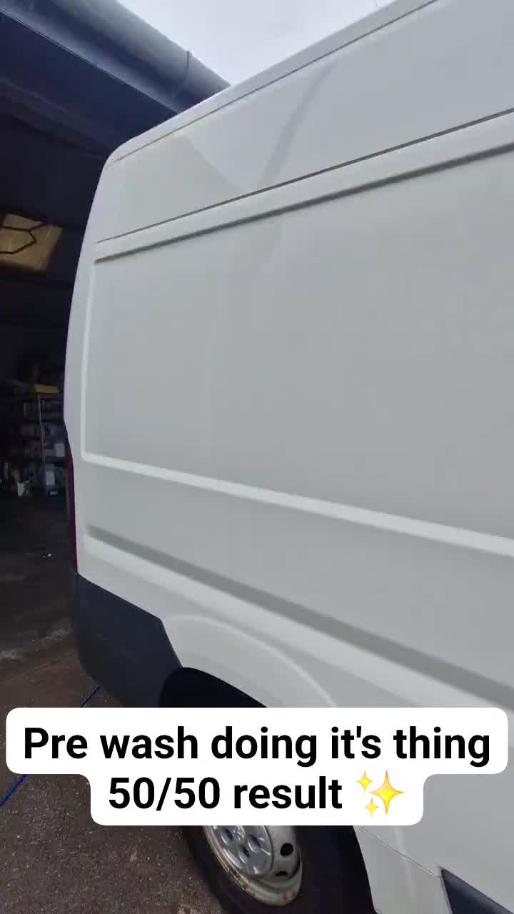This is BEFORE we even touch the paint ๐๐ฅ
50/50 test โ one side treated with our citrus pre-wash ๐
The other side? Left as is.
After a full rinseโฆ
Look at the difference.
No mitt. No brushes. No contact.
Just the pre-wash stage breaking down traffic film, grime & buildup ๐งช
This is why we always say โ
the safest wash starts before you even touch the vehicle.
โ๏ธ Minimises swirl marks
โ๏ธ Lifts contamination safely
โ๏ธ Sets the standard for the final finish
At Valet N Shine, we donโt cut cornersโฆ we follow the process.
๐ Tonyrefail, South Wales
๐
Limited bookings available
๐ฉ Message to book
#ValetNShine #PreWashStage #SafeWashMethod #50_50Detail #CarDetailingUK #DetailingProcess #SwirlFreeWash #CitrusPreWash #CarCareUK #DetailingAddicts #SouthWalesDetailing #TrafficFilmRemoval #ProfessionalDetailing #GlossFinish #BeforeContact