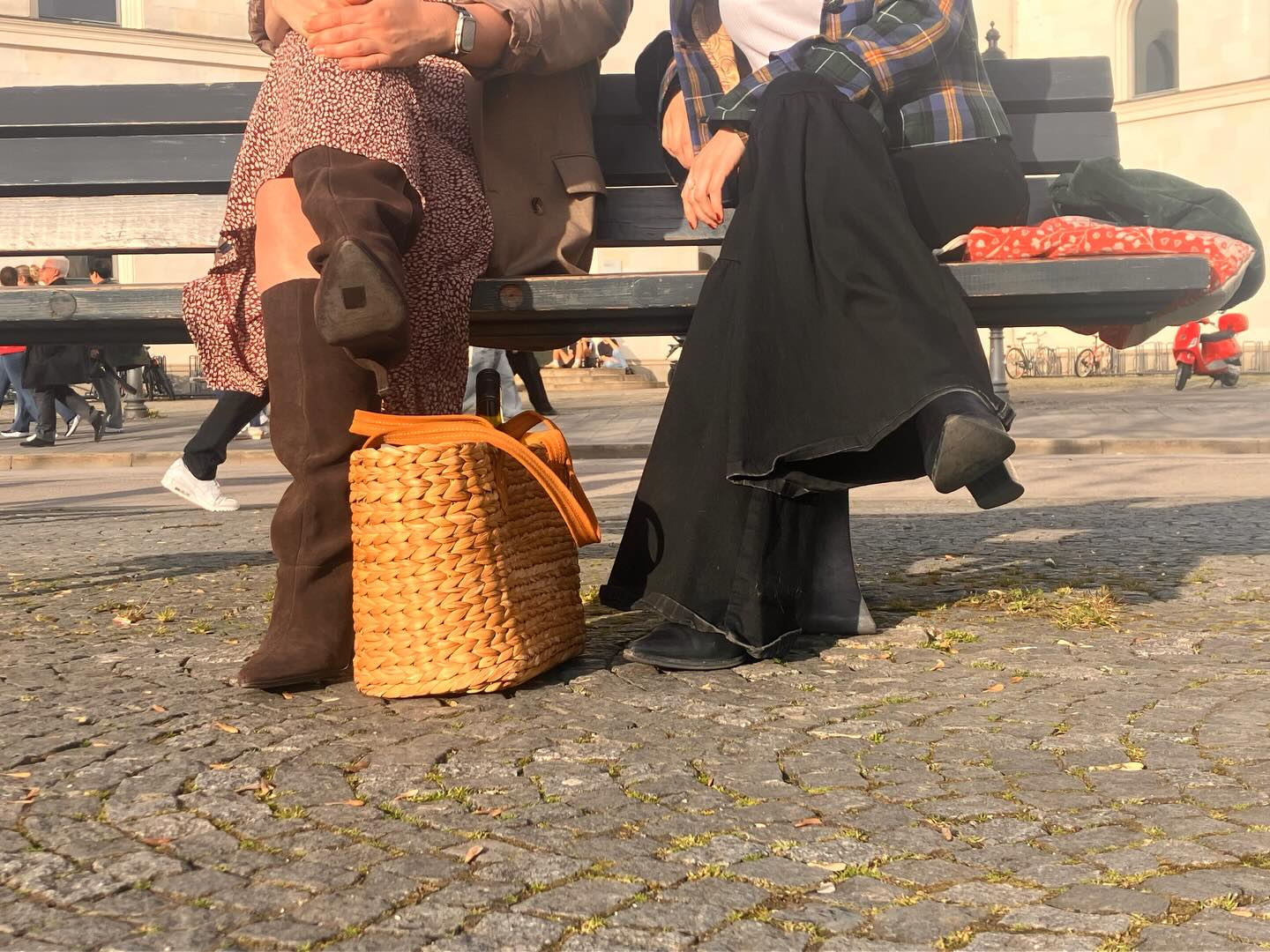 April in Munich #sunnydayout☀️ #fashionableoutfit #dresstoimpress💯 #lifestyle😂🥰☺️🥂