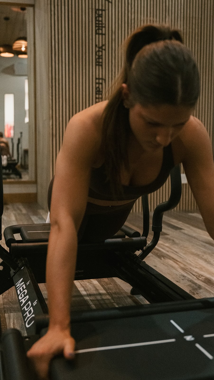 You fell in love with Lagree, now what?!
From BB student to future Lagree instructor, meet Ady:
“Lagree has become something I genuinely love, and I want to understand it on a deeper level. To learn the “why” behind the exercises, improve my form, and be able to help others feel confident and strong. I’m going to school for education so combining my passion for fitness and teaching to help people feels extra special.
What I love most about Lagree and Breathe & Bend is how welcoming and supportive it is. It never feels intimidating, even on the hardest days. Lagree has pushed me in a way nothing else really has. It’s become one of my favorite parts of my daily routine, and I love the sense of community the studio brings.“
Level 1 certification with @maggieobrien_lagreesmt starts May 13th. Limited spots remaining!
#lagreemethod #lagreeinstructor #breatheandbendhotyoga #buildyourframe #lagreefitness