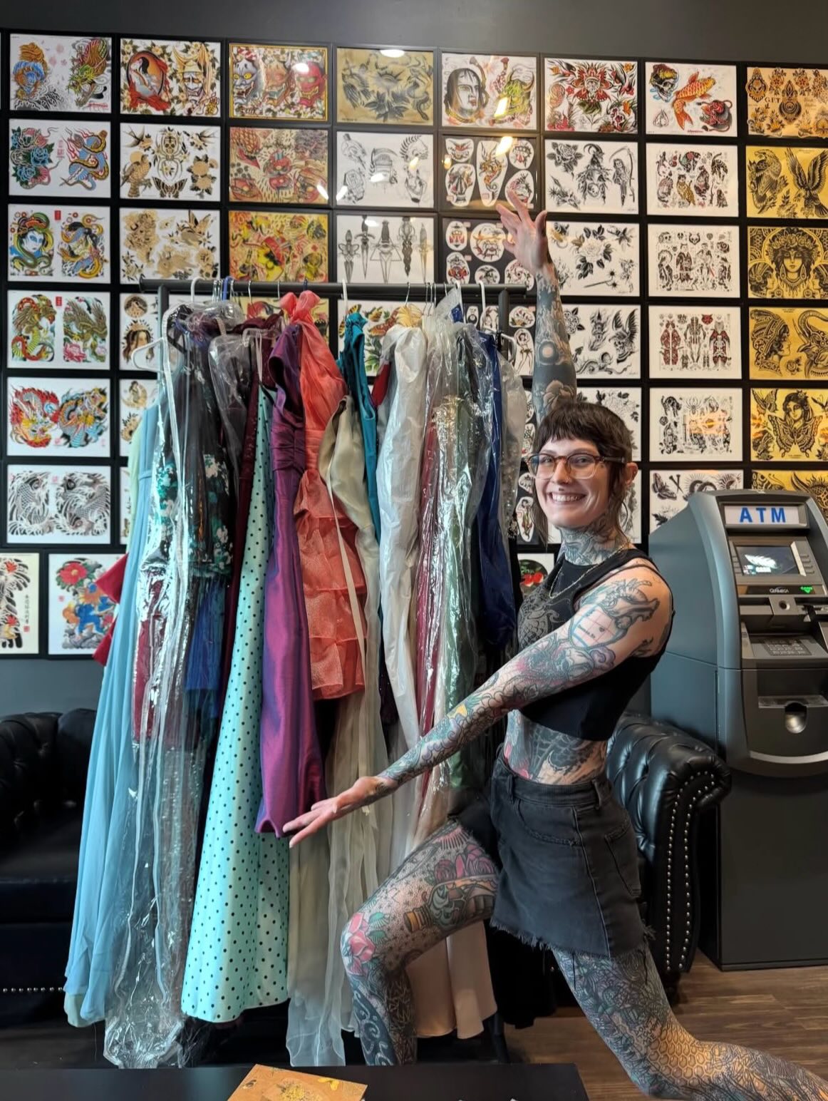 We want to give a big THANK YOU to everyone who came out to support our prom dress drive/piercing special put on by our one and only @cassidy_pokes ! Swipe ➡️ to see some of the amazing clients who came out to get pierced 👀 We greatly appreciate the continued support, we can’t do it without you all 💛
#ironwoodink #omahapiercing #omahapiercer #omahatattooshop #omahanebraska