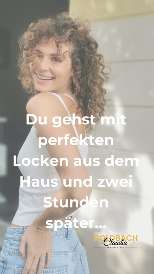 Du gehst mit perfekten Locken aus dem Haus
und zwei Stunden später?
Frizz.
Das Problem ist nicht dein Haar.
Es ist das, was ihm fehlt:
👉 Feuchtigkeit
👉 Halt
👉 Die richtige Technik
Viele benutzen Produkte,
die nur kurzfristig „schön aussehen“
aber nichts wirklich im Haar verändern.
Locken brauchen Aufbau.
Nicht nur Styling.
Wenn du verstehst, was deine Haare brauchen,
bleiben sie auch schön. Nicht nur für 2 Stunden.
👉 Schreib mir, wenn du das endlich ändern willst.
#lockenpflege #curlyhairde #lockenspezialist #frizzfrei #naturlocken haarpflege