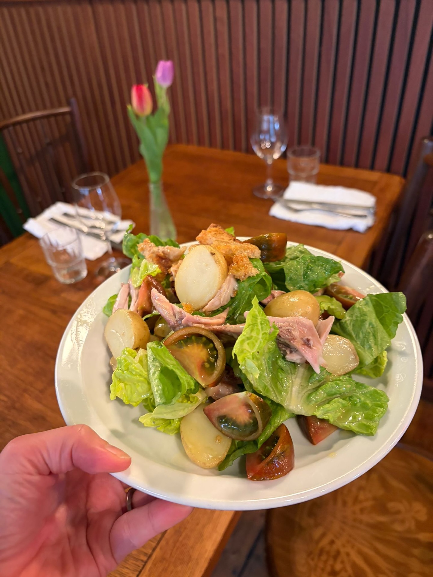 Classic chicken salad on the lunch menu all week!
Thursday to Saturday 12 - 3