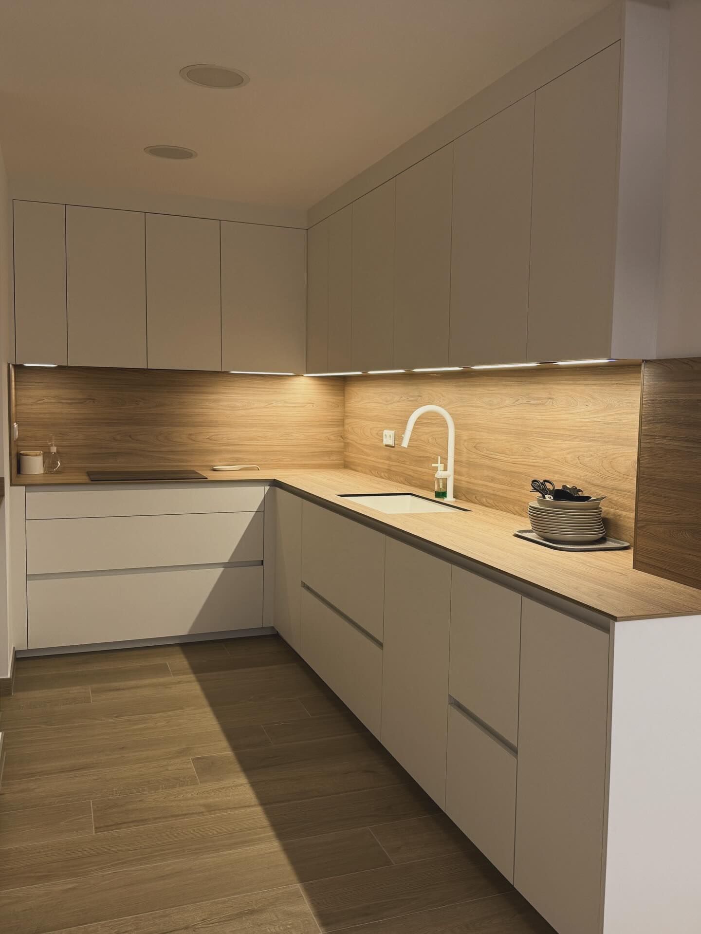 Després del bany i la sala… tocava transformar la cuina✨
#obra #interiordesign #reforma #interiorismo