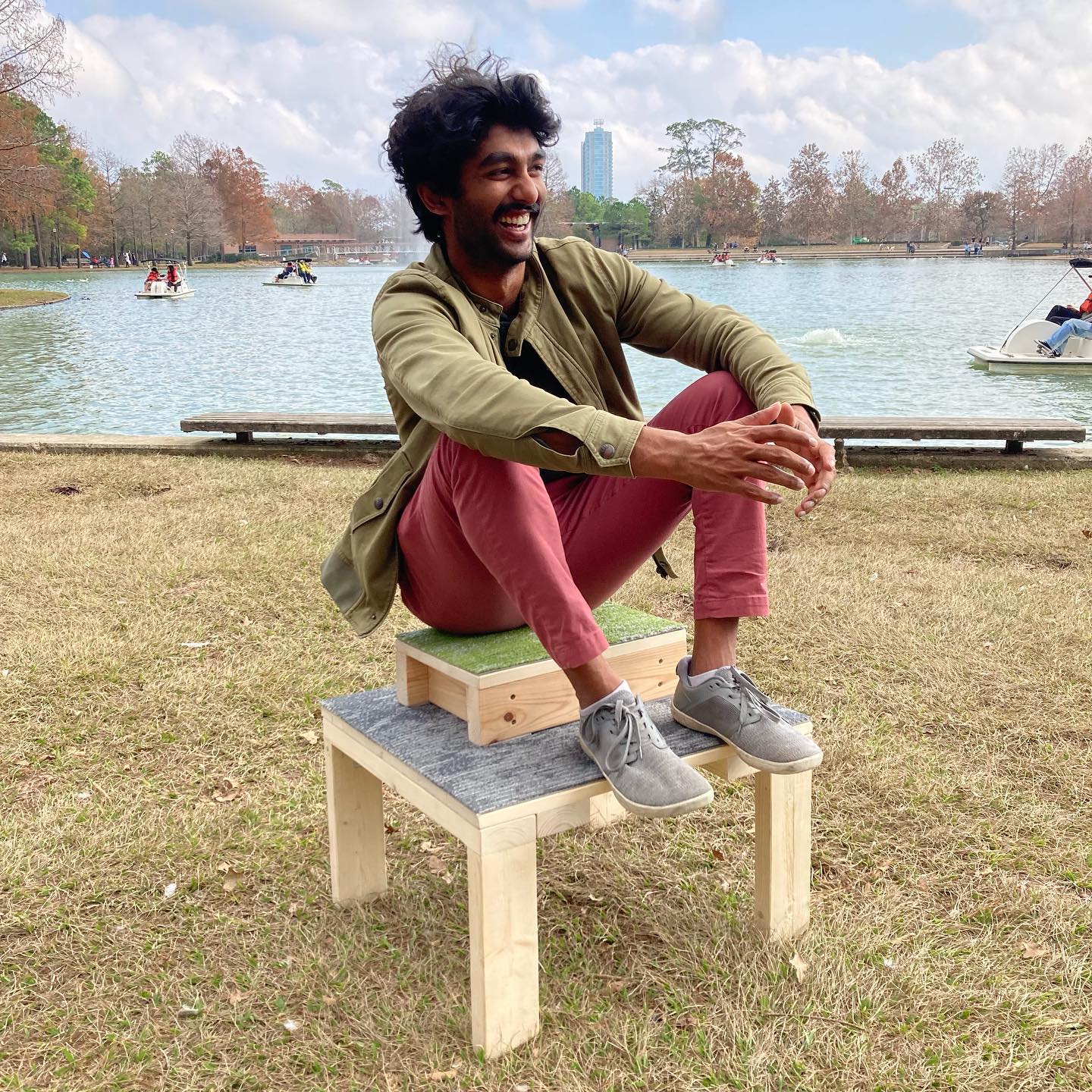 Start 2023 off by sitting the way you want to sit!
Fill out the interest form in bio to try the UnChair now!
#groundedliving #primal #naturalliving #zen #floorliving #ergonomics #workfromhome #workfromanywhere