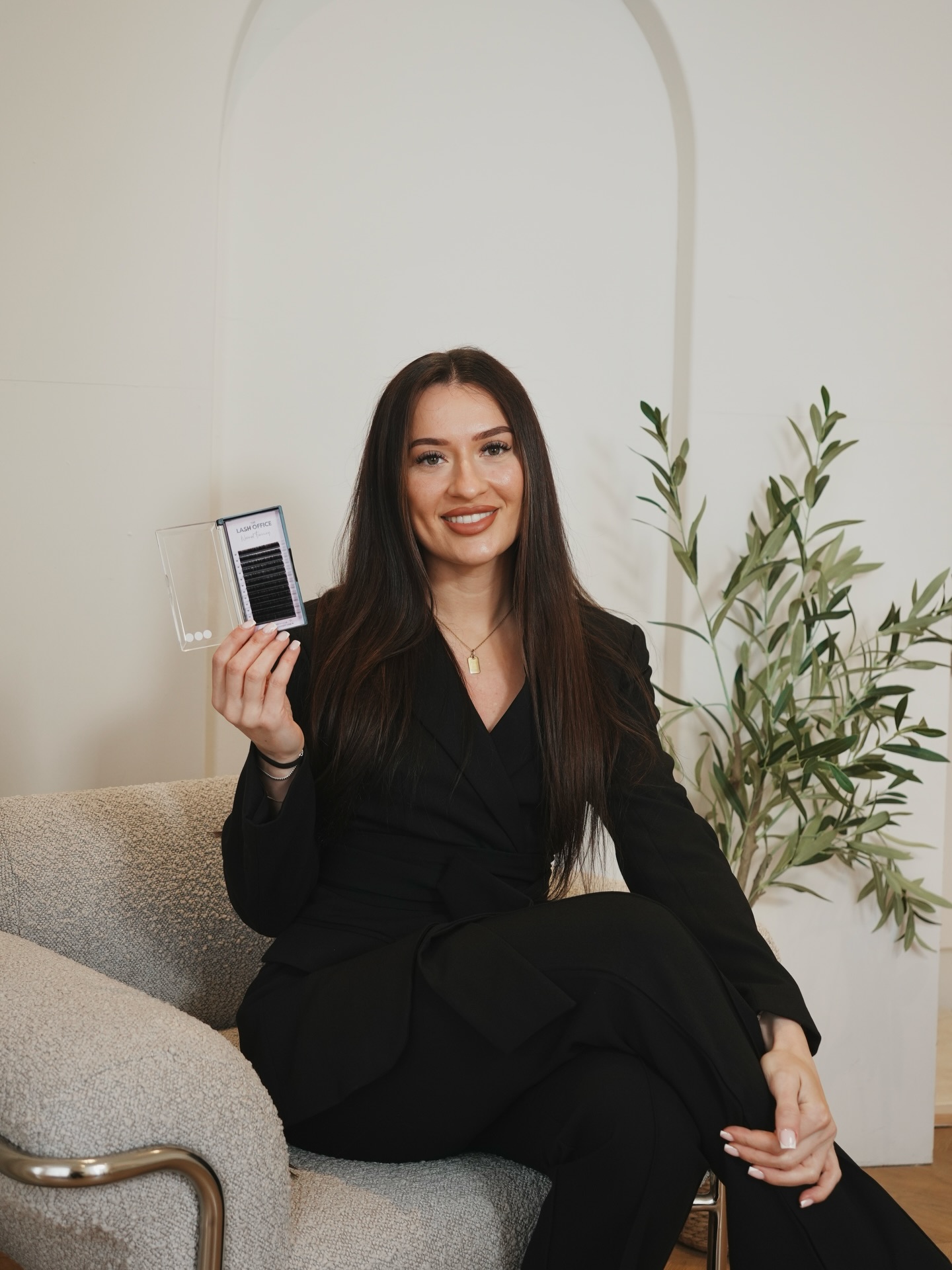 A little refresh 🤍
Updated visuals, same vision — building something I’m truly proud of.
If you’ve been here a while, you’ll know this has always been more than just lashes… it’s about growth, high standards, and doing things properly.
For those who are new here — welcome to my world.
I’m Saffron, a 24-year-old beauty business owner based in Greater Manchester with over 7 years of experience in the industry. What started with lash extensions has grown into a multi-service business, now offering brows and semi-permanent makeup — all delivered with a focus on quality and detail. ✨
Alongside my services, I’m also a product supplier, using everything I sell within my own treatments to maintain a consistent, luxury standard for my clients.
📈For the past 3+ years, I’ve also been educating — offering in-depth training courses to help others build their own careers in the beauty industry. Online training is something I’m currently working on, and I’m always looking for ways to keep evolving and improving.
Thank you for being here and supporting my journey 🤍
🛍️ @thelashofficeuk @thelashofficemcr
📸 @keonshamlou
📍 @thelumiroomstudio
#beautytraining #womenbusiness #lashbusinessowner #lasheducation #manchester