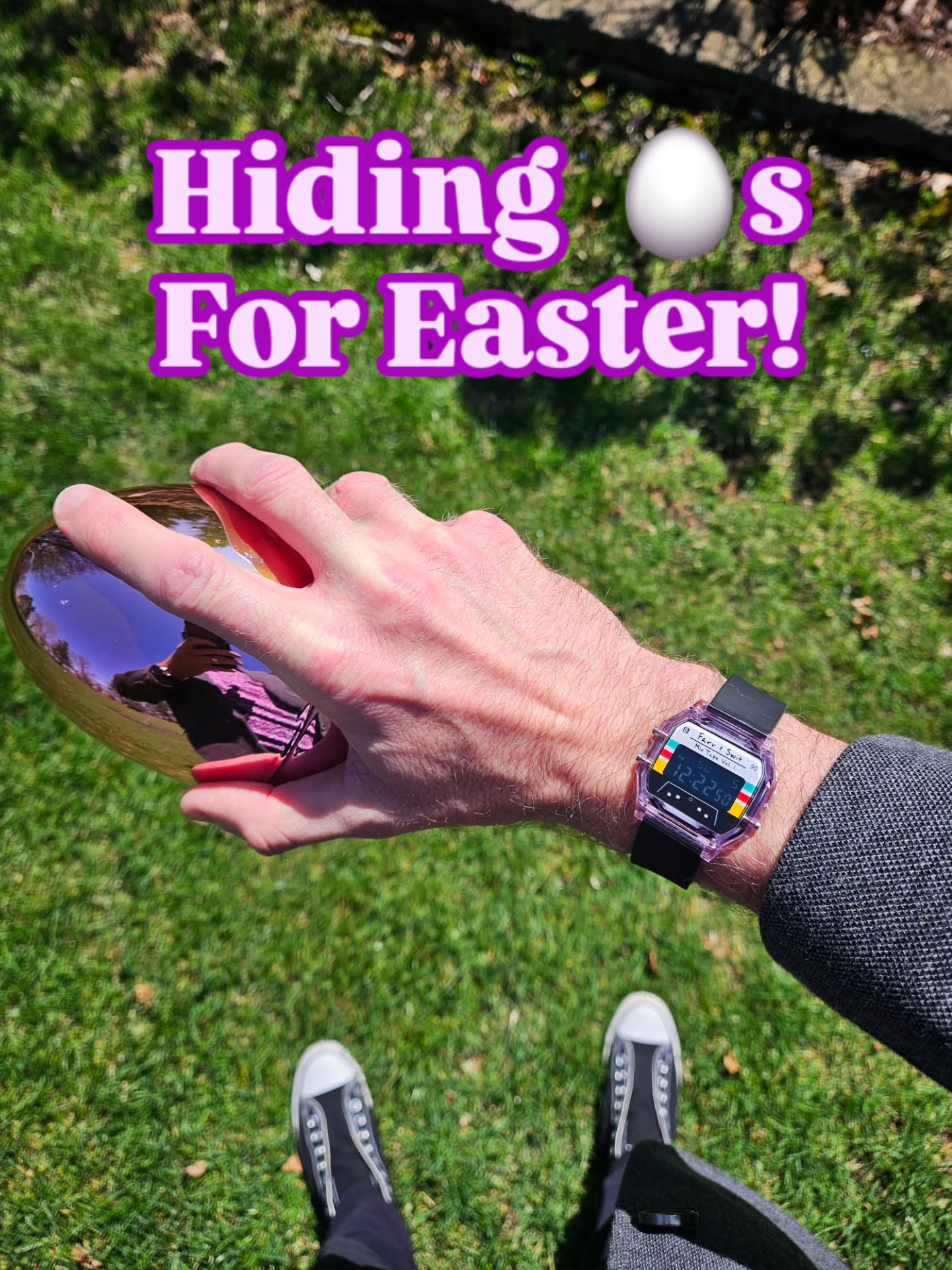 🐰 Happy Easter! 🥚
I did some egg hiding for the kids Easter egg hunt and the grandparents backyard.
Went with the Atomic Purple B Sides (OG negative display) on the black silicone strap to keep it fun and festive.
Enjoying the family time before a busy week of TV appearances, podcasts and prepping for the Chicago @minutesandhourswatches show next weekend.
Have a great holiday #watchfam
#holiday #chicago #eastersunday #watch