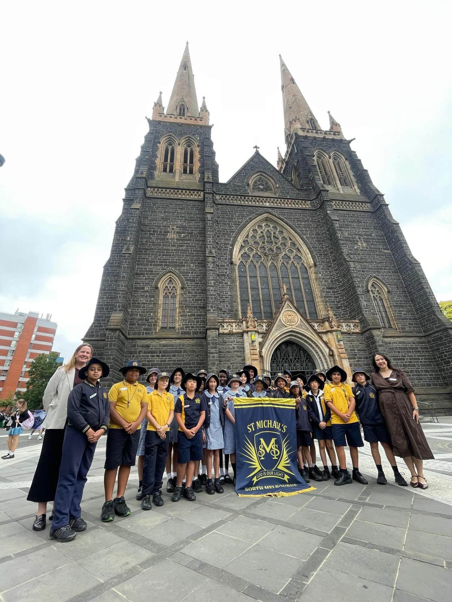 Celebrating Catholic Education Week in the best way 🙏✨
Beginning with a beautiful Mass at St Patrick’s Cathedral, then admiring incredible art at the Creative Arts Exhibit, and soaking up the energy and joy at the concert in the park under the glorious sun. A day full of faith, creativity, and community! ✝️ 💛