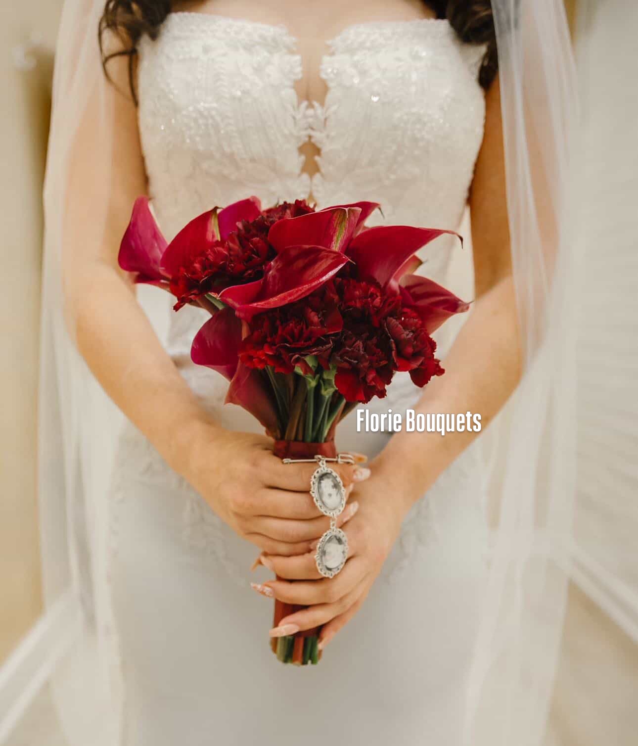 Your wedding deserves more than just flowers —
it deserves a statement piece that completes the entire look.
At Florie Bouquets, we create bridal bouquets that feel as special as the moment itself.
✨ Luxury designs
📍 Houston & surrounding areas
🚗 Delivery available
Limited wedding dates available — secure yours now.
💌 DM us or visit our website to book
#FlorieBouquets #HoustonFlorist #BridalBouquet #WeddingFlowers #LuxuryWedding