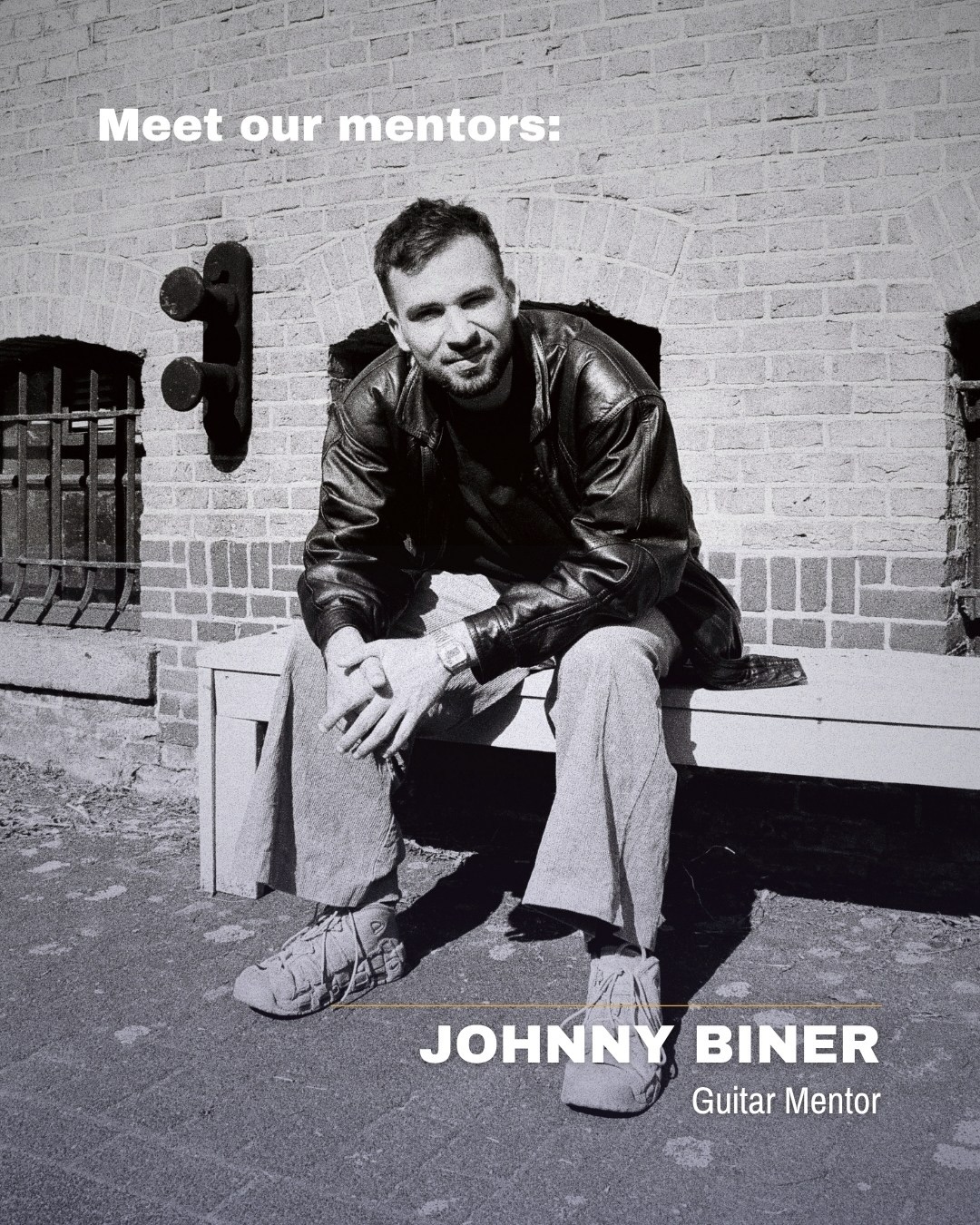 Next up is our guitar mentor Johnny! Youâve probably seen him around already, since heâs been part of Tritone since day one! Now itâs time to properly meet the face behind the guitar âšđž
Show Johnny some love in the comments đ