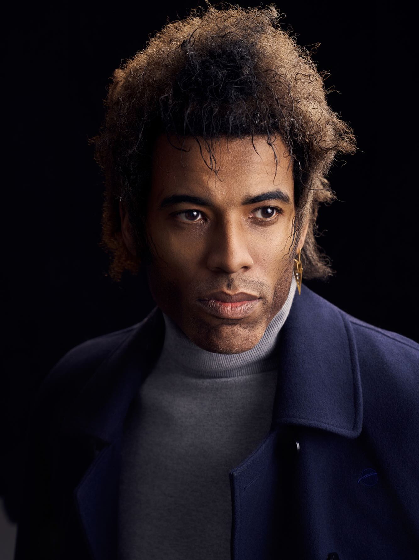 I told her to slow down, synthesise the release👌🏾🤌🏾
Floetic poets only, from Mr. Edgar Kelvin Poe, lol🙂
She tried to tame the Lion, but only a Tiger Wood or could.😂😂😂😂😂😂😂
She said:
“You must be a Pilates instructor with all this leg shaking your giving me”.
We’re doing this for the romantics out there❤️🫶🏾
📸: @markleedom
🎬🎭🎥💪🏾🙌🏾🤙🏾🖐🏾❤️⚡️🍗🔥🐿😎😃🙂🙂🙂🙂🙂🙂🙂 #actor #art #capricornseason #klvn #freshprinceofnewzealand #moor #love #perthisok #kelvintayloractor #passportbros #heroicmasculinity #proafrican #diddyfreeartistry #crueltyfreeartistry #chocolatekiwi #humankind #romantics #decolonisethescreen #africanamerican #thegratefuloptomist #moderndating #australianactor #newzealand #kiirokuroproductions #virginiabeach #gratitude #independentfilm #weareallafricanstream #inspiration